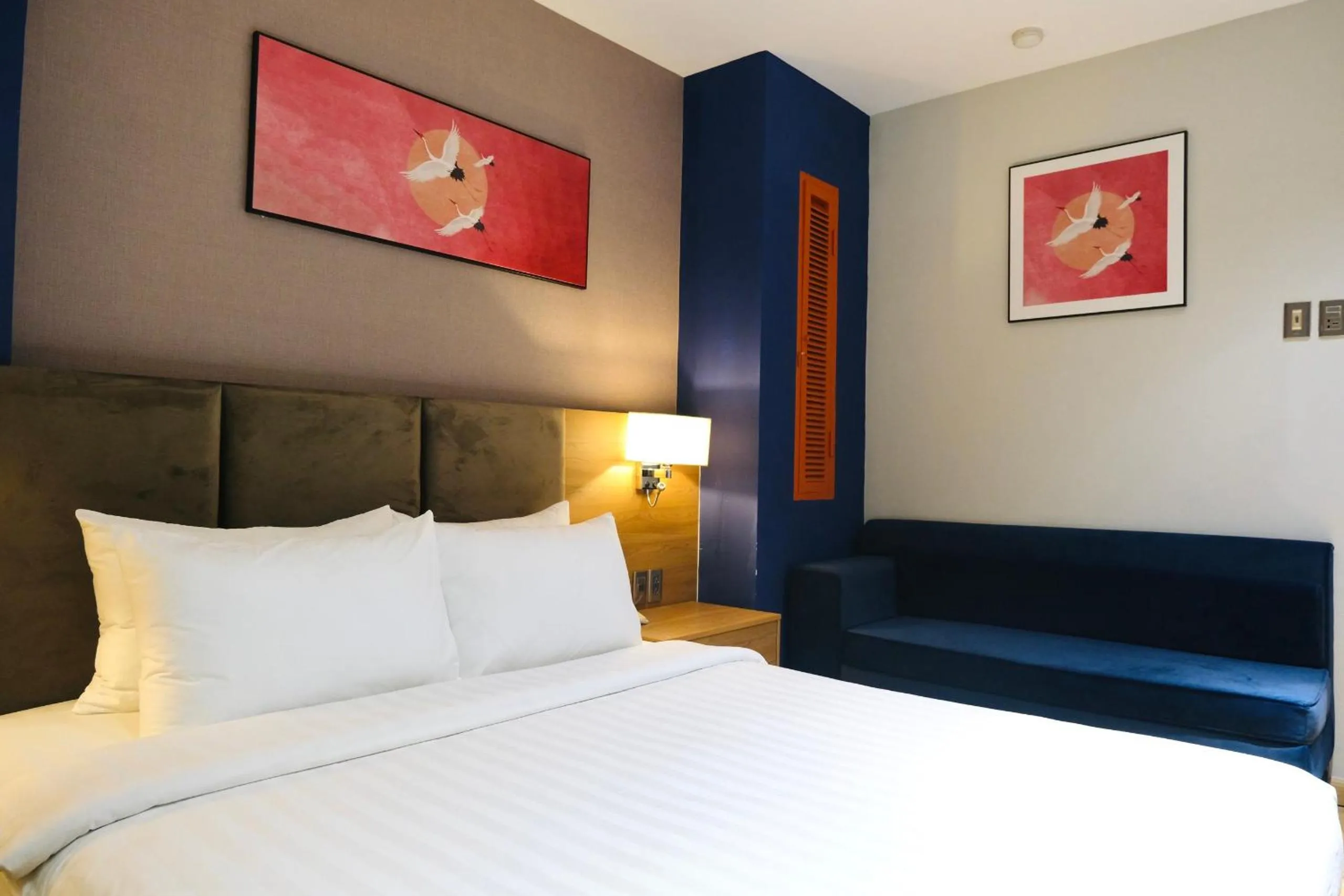 Bed in Nicecy NganHa Hotel