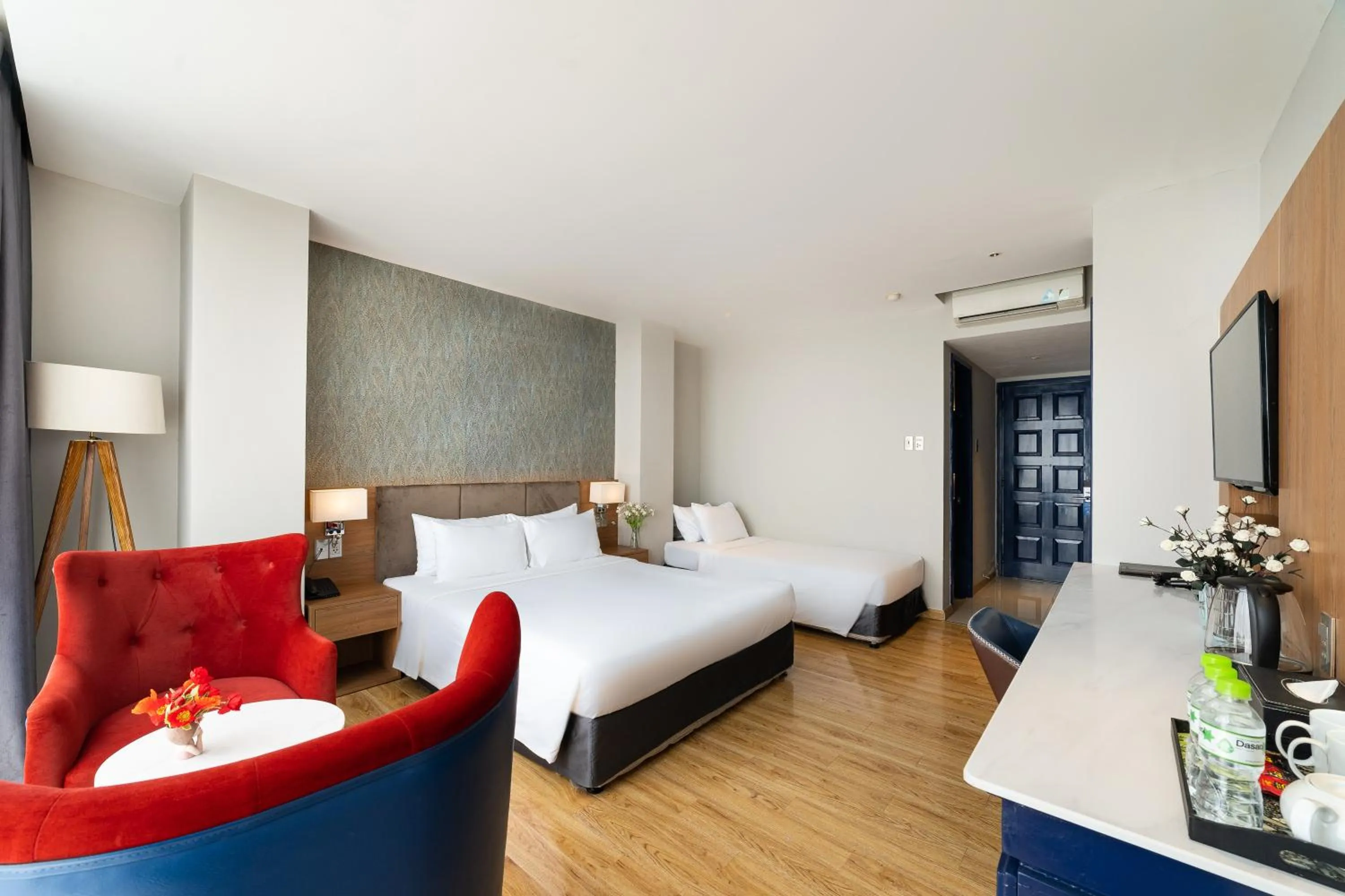 Bed in Nicecy NganHa Hotel