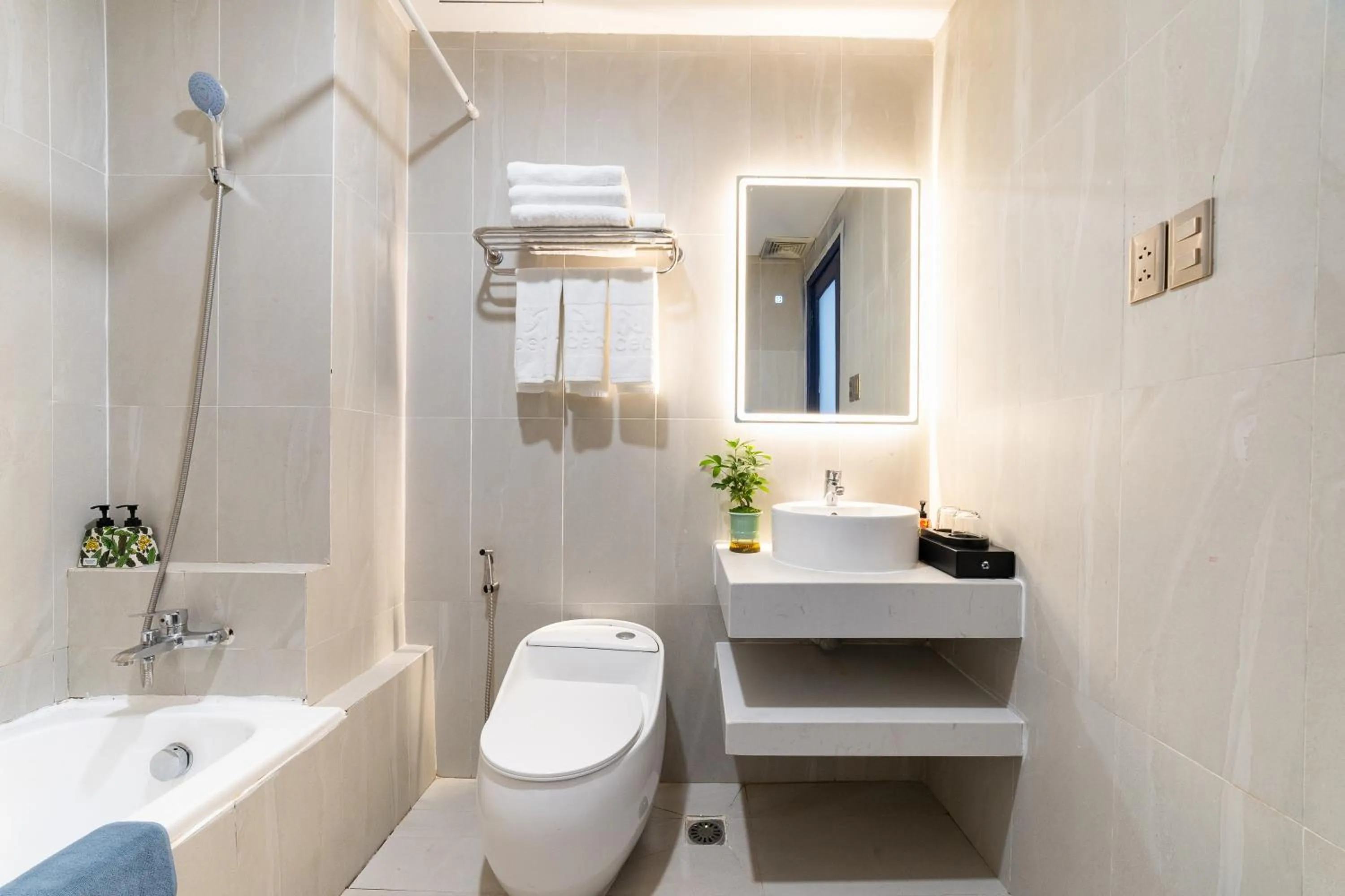 Bathroom in Nicecy NganHa Hotel