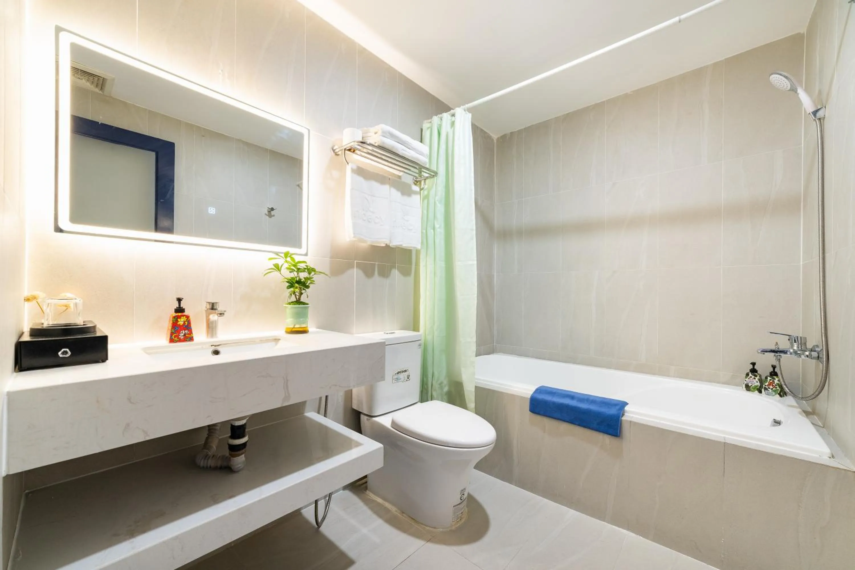 Bathroom in Nicecy NganHa Hotel