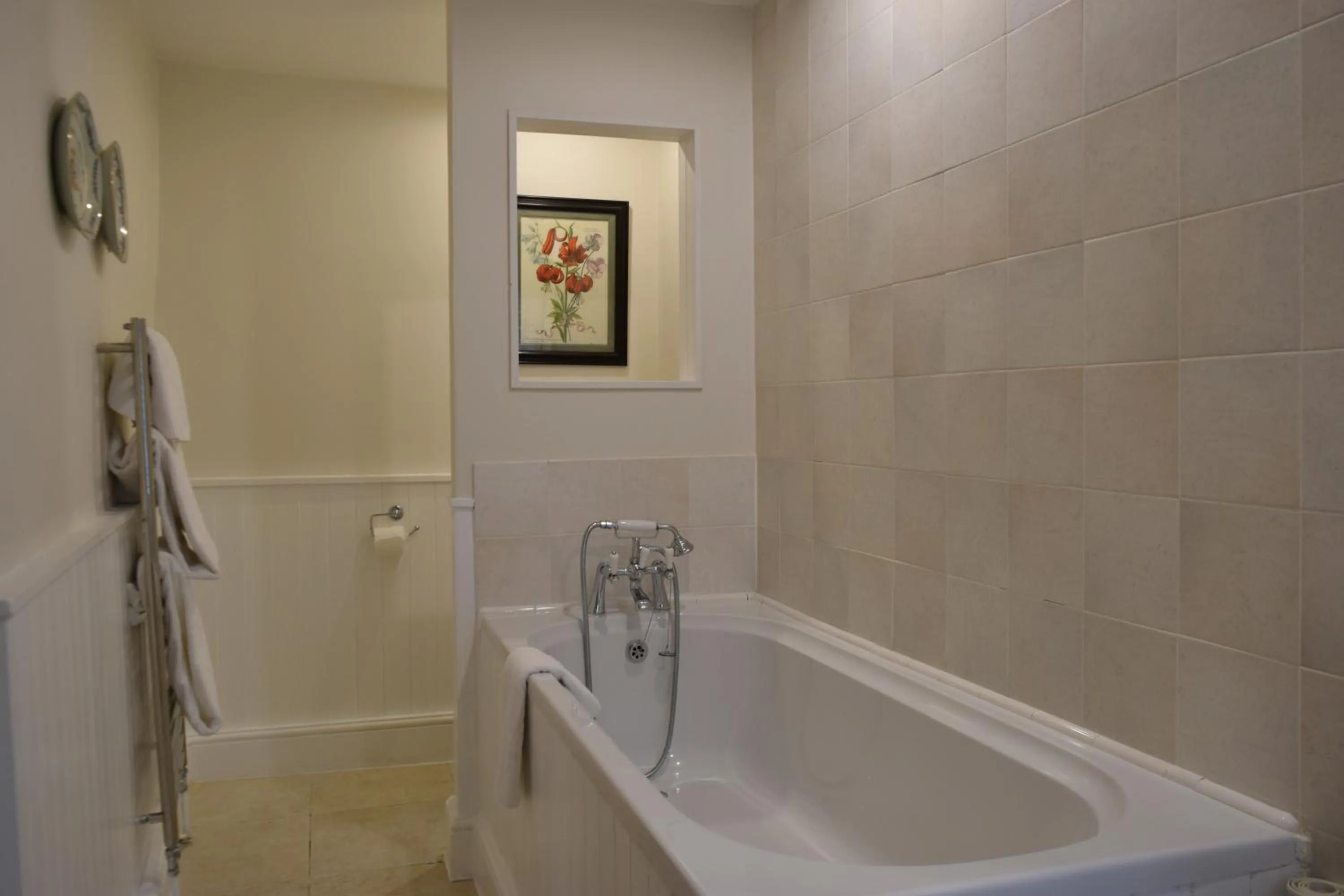 Bathroom in Noel Arms - "A Bespoke Hotel"