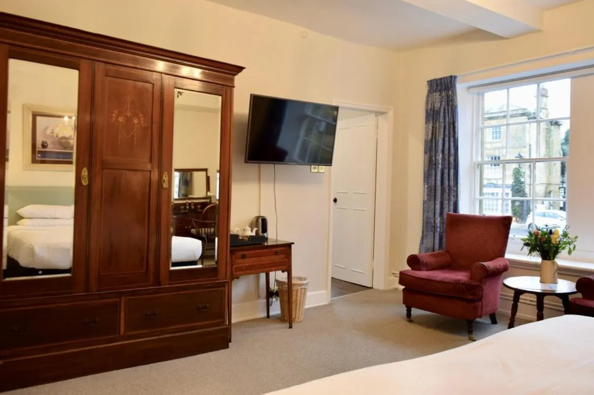 Decorative detail, Bed in Noel Arms - "A Bespoke Hotel"