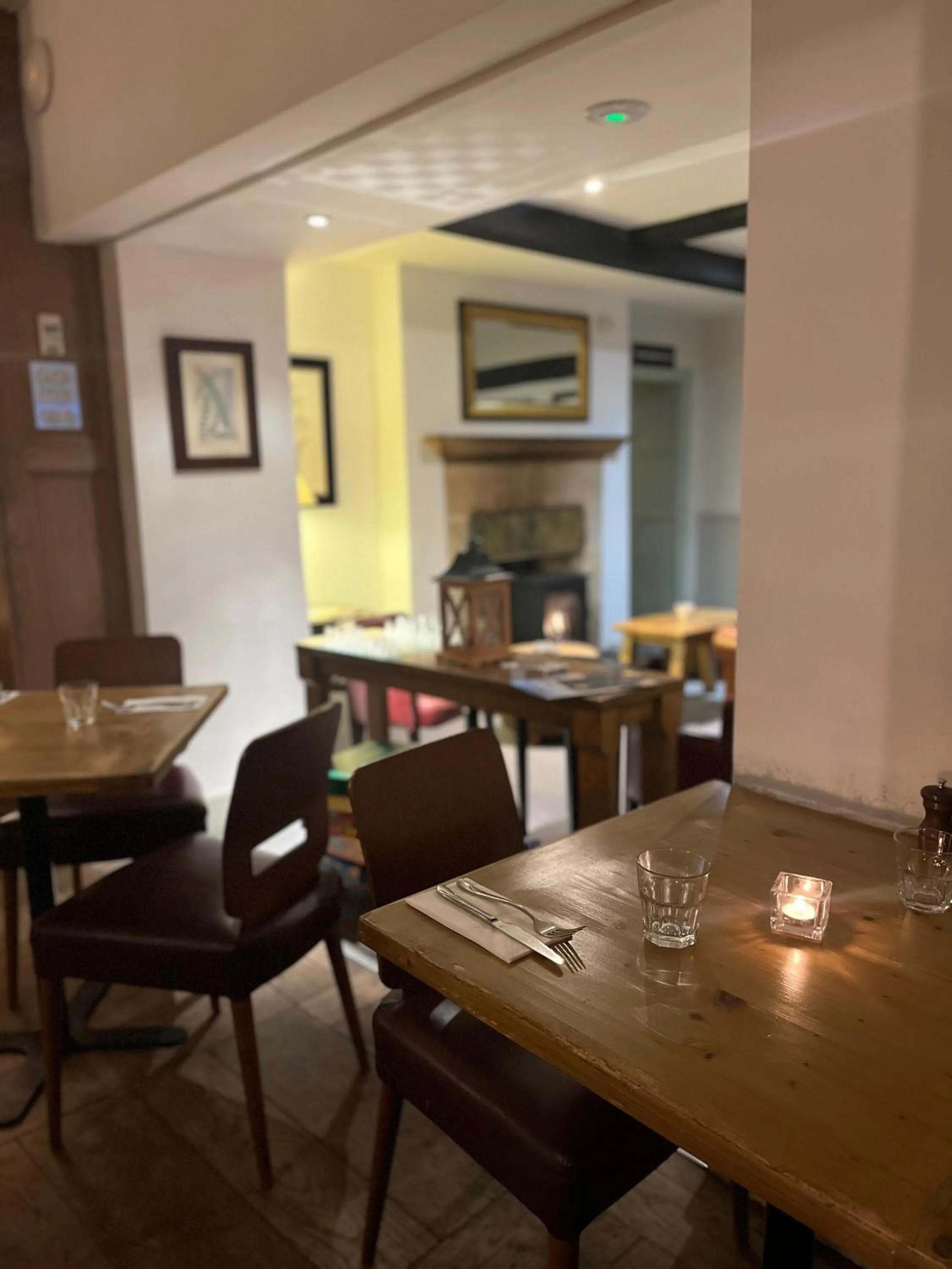 Restaurant/places to eat in Noel Arms - "A Bespoke Hotel"