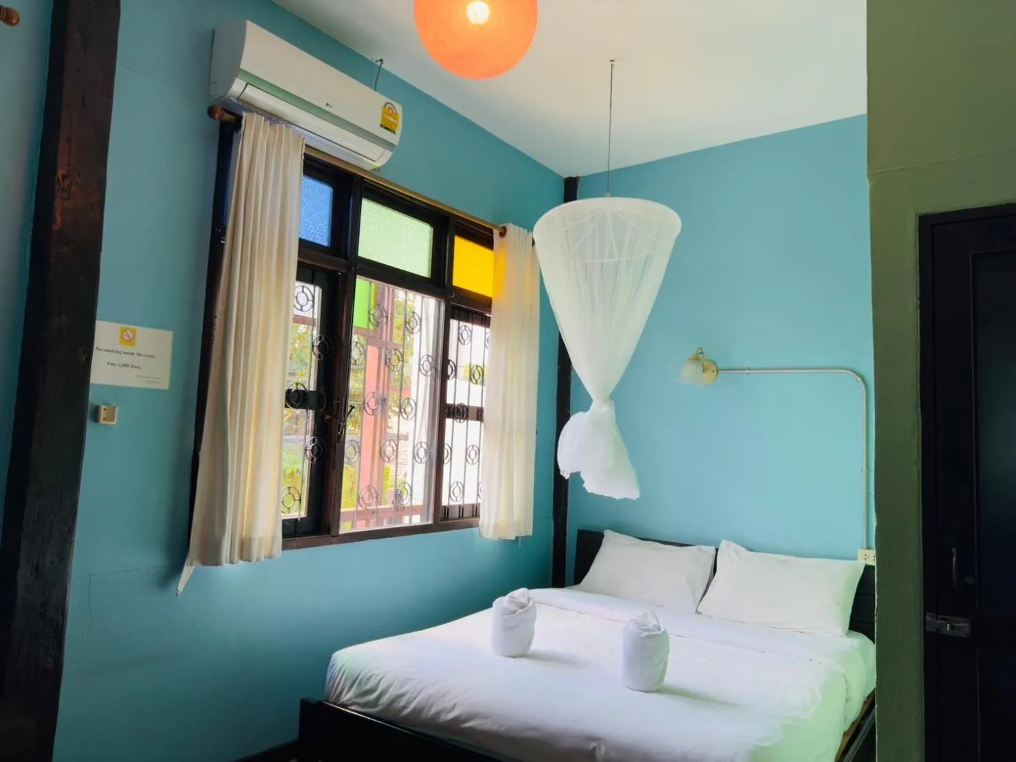 Bed in Mi Casa Thaphae Chiang Mai