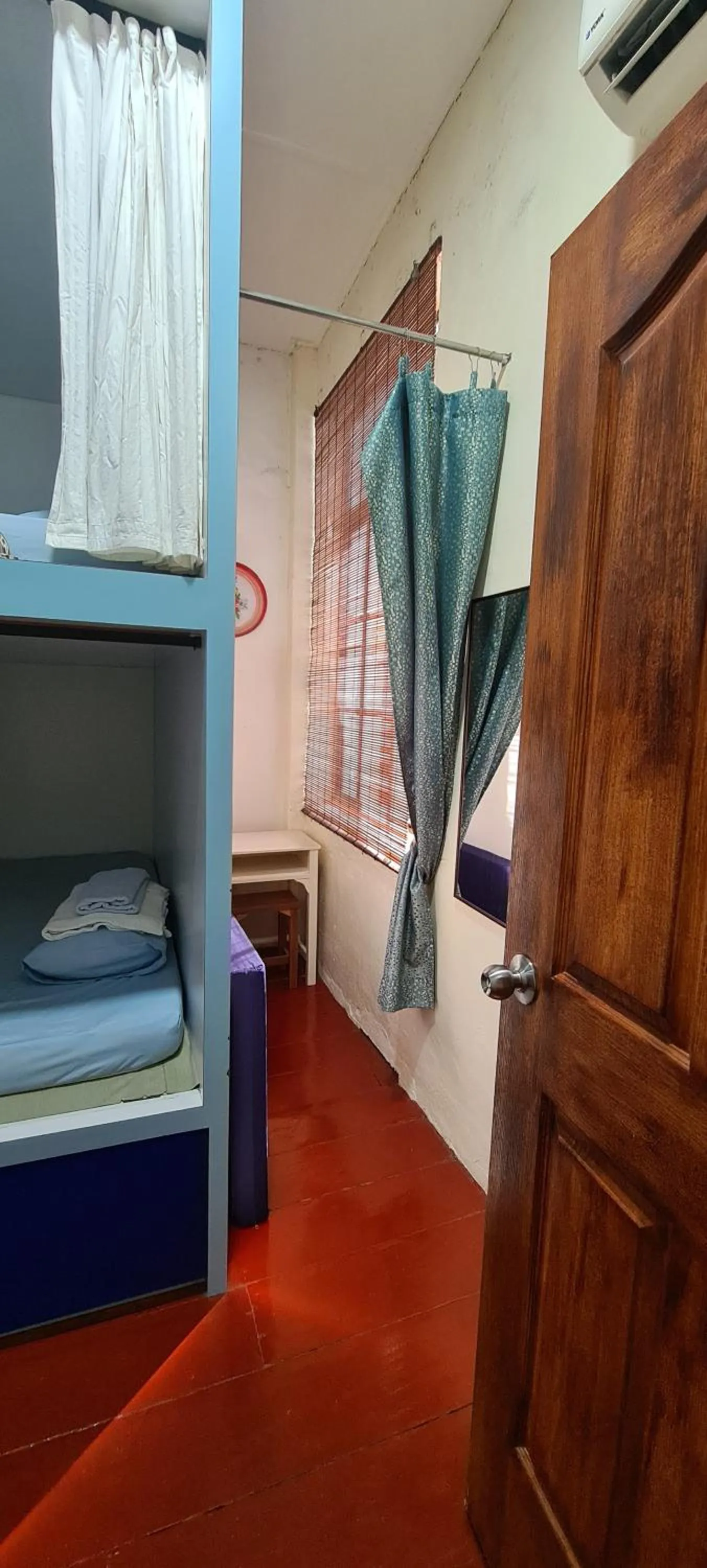 Bedroom, Bed in Sojourn Beds & Cafe