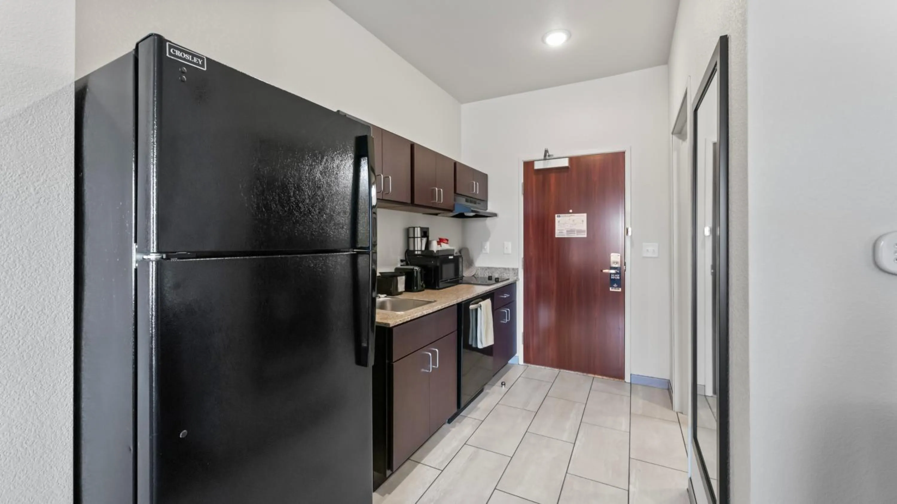 Kitchen or kitchenette in Cobblestone Inn & Suites - Julesburg