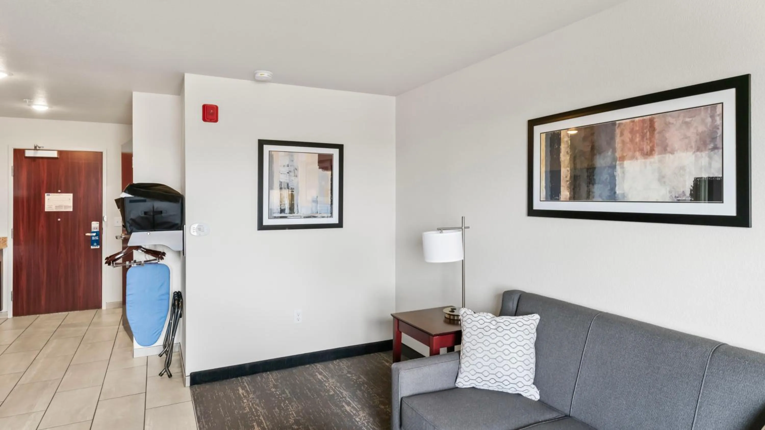 Seating area in Cobblestone Inn & Suites - Julesburg