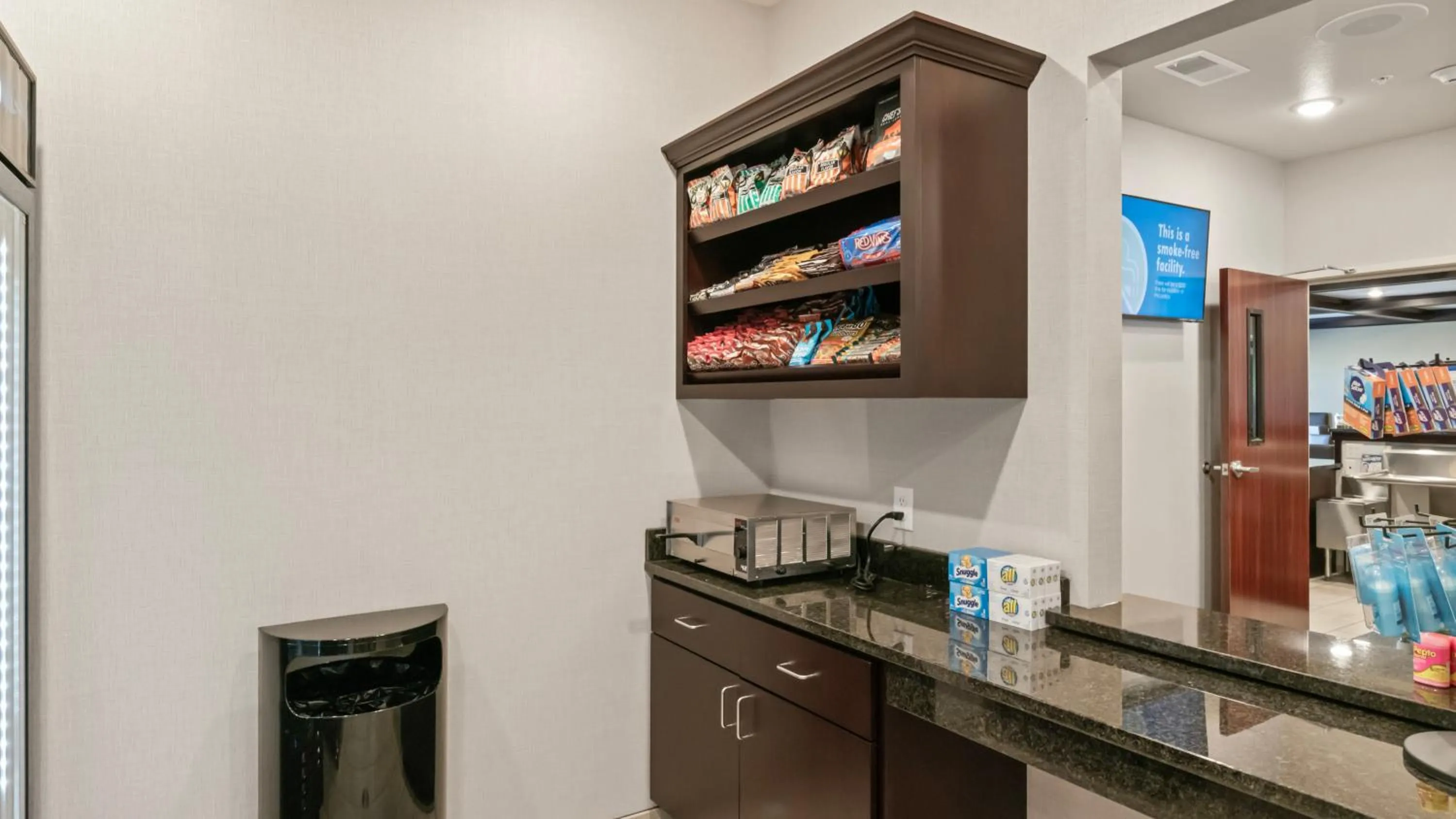 Food and drinks in Cobblestone Inn & Suites - Julesburg