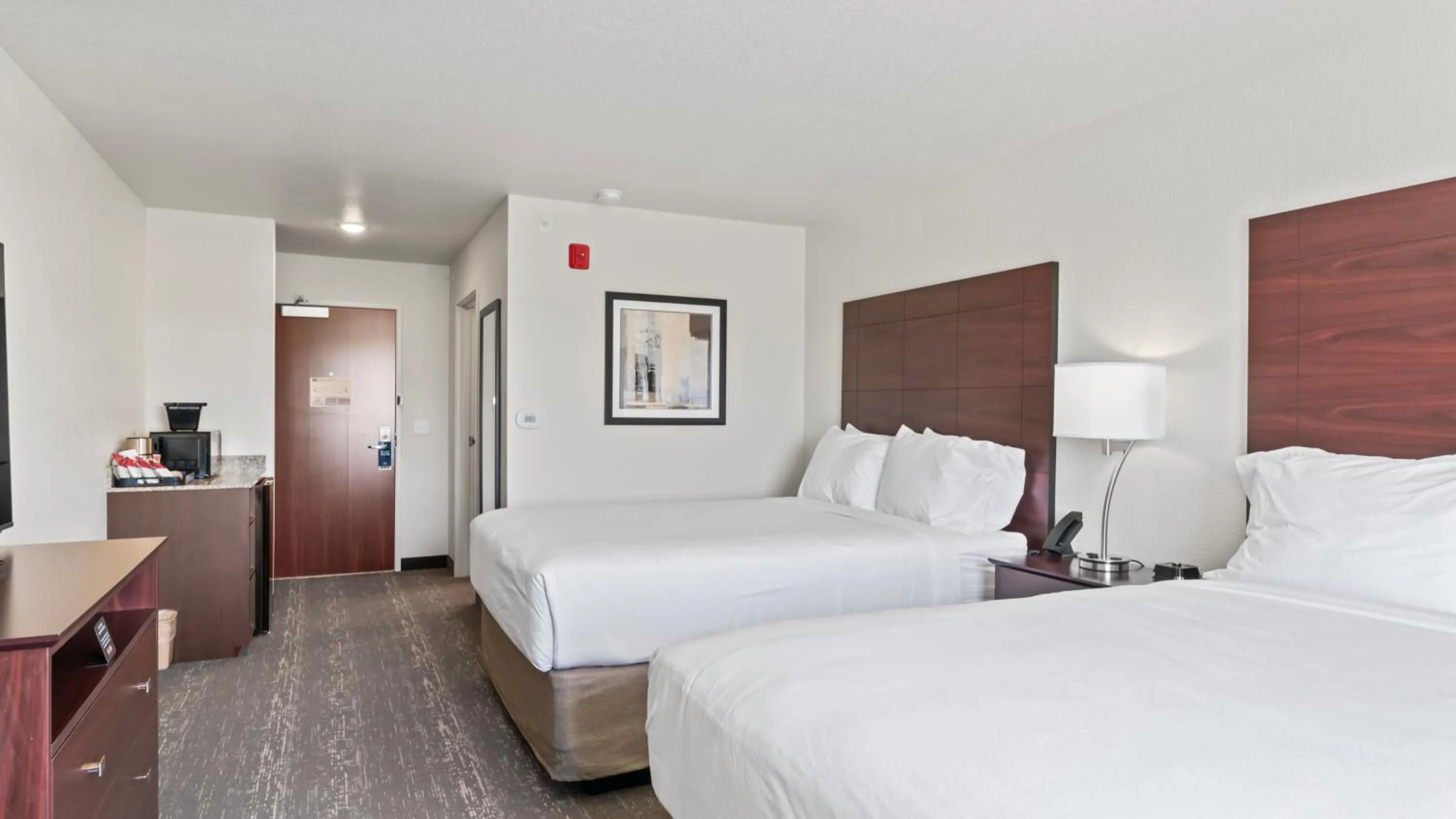 Bedroom, Bed in Cobblestone Inn & Suites - Julesburg