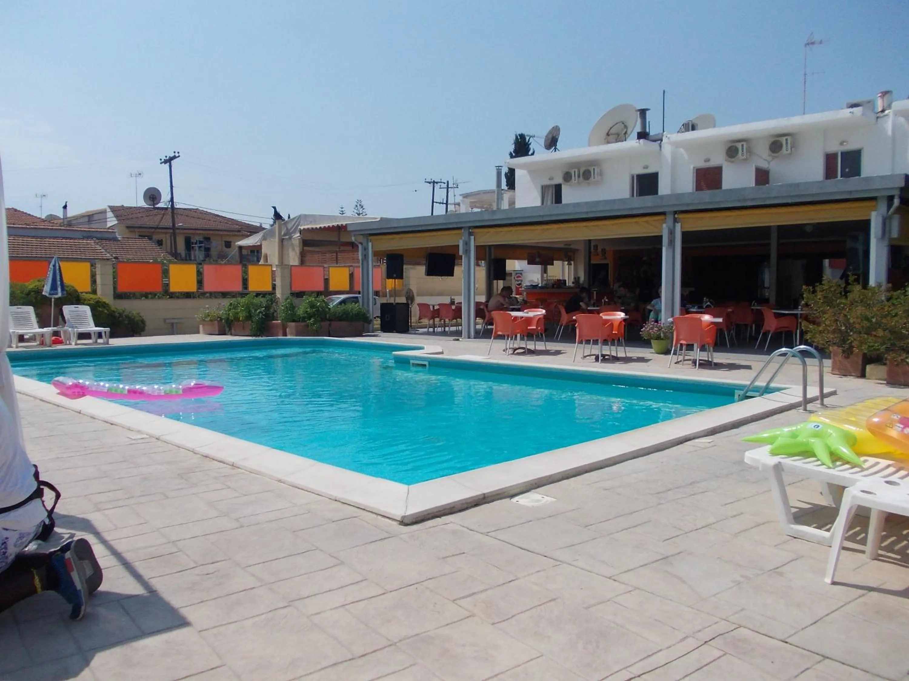 Banquet/Function facilities in Kavos Central Gardens