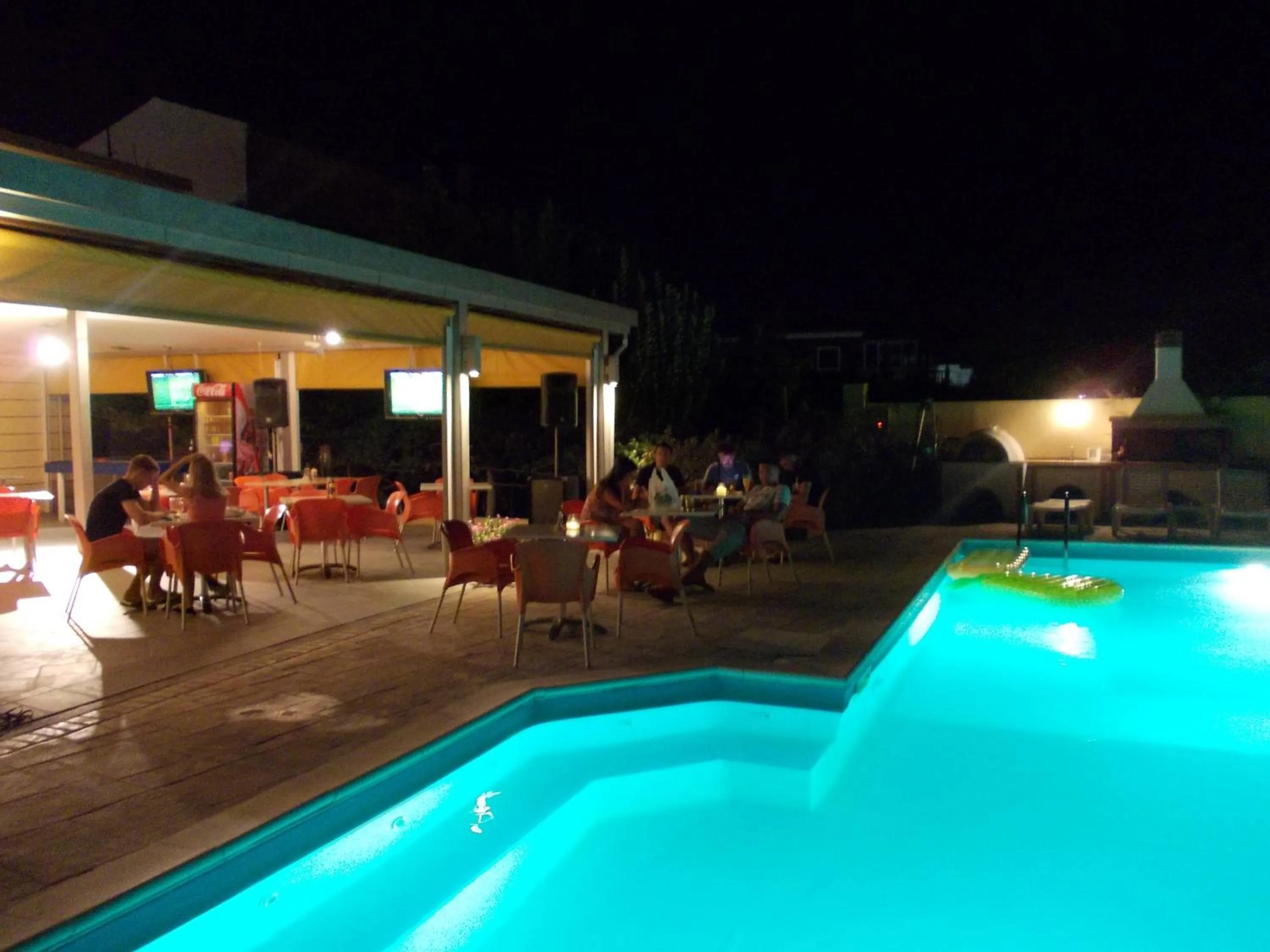 Pool view in Kavos Central Gardens