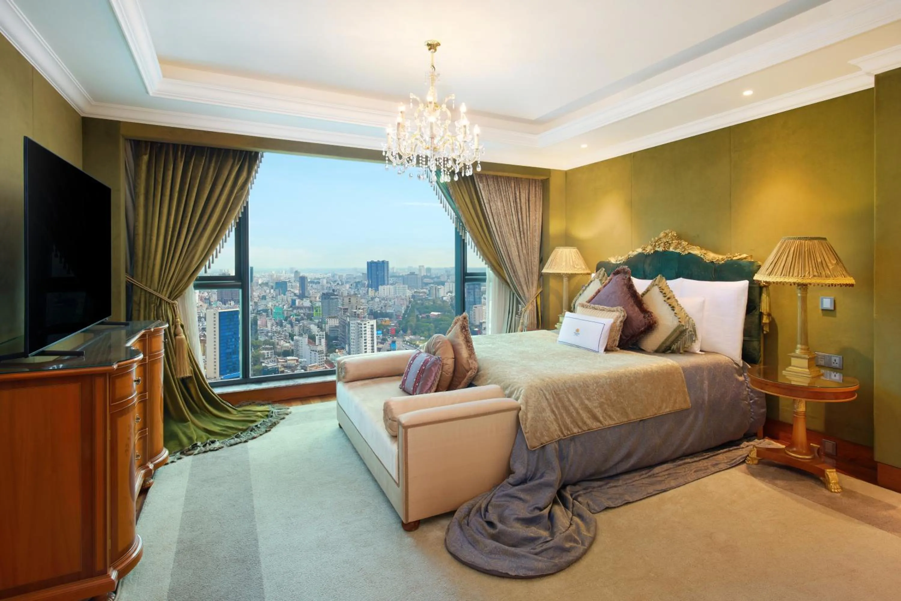 Bed in The Reverie Saigon