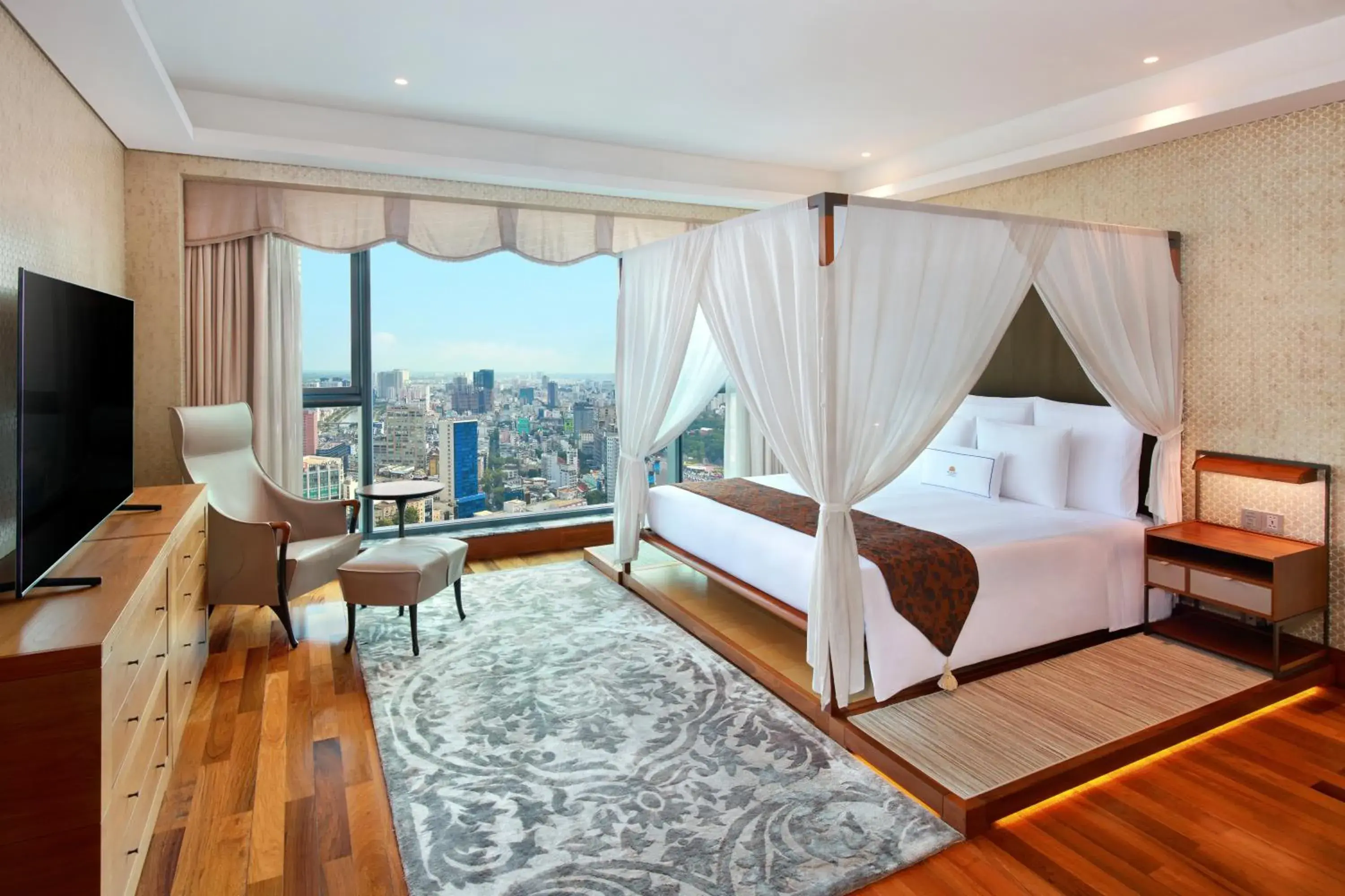 Designer Suite with Two-way Airport Transfer and Executive Lounge Access - single occupancy in The Reverie Saigon Designer Suite with Two-way Airport Transfer and Executive Lounge Access - single occupancy in The Reverie Saigon