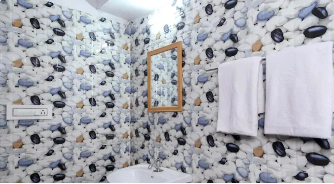 Lovedale Lakeside Homestay