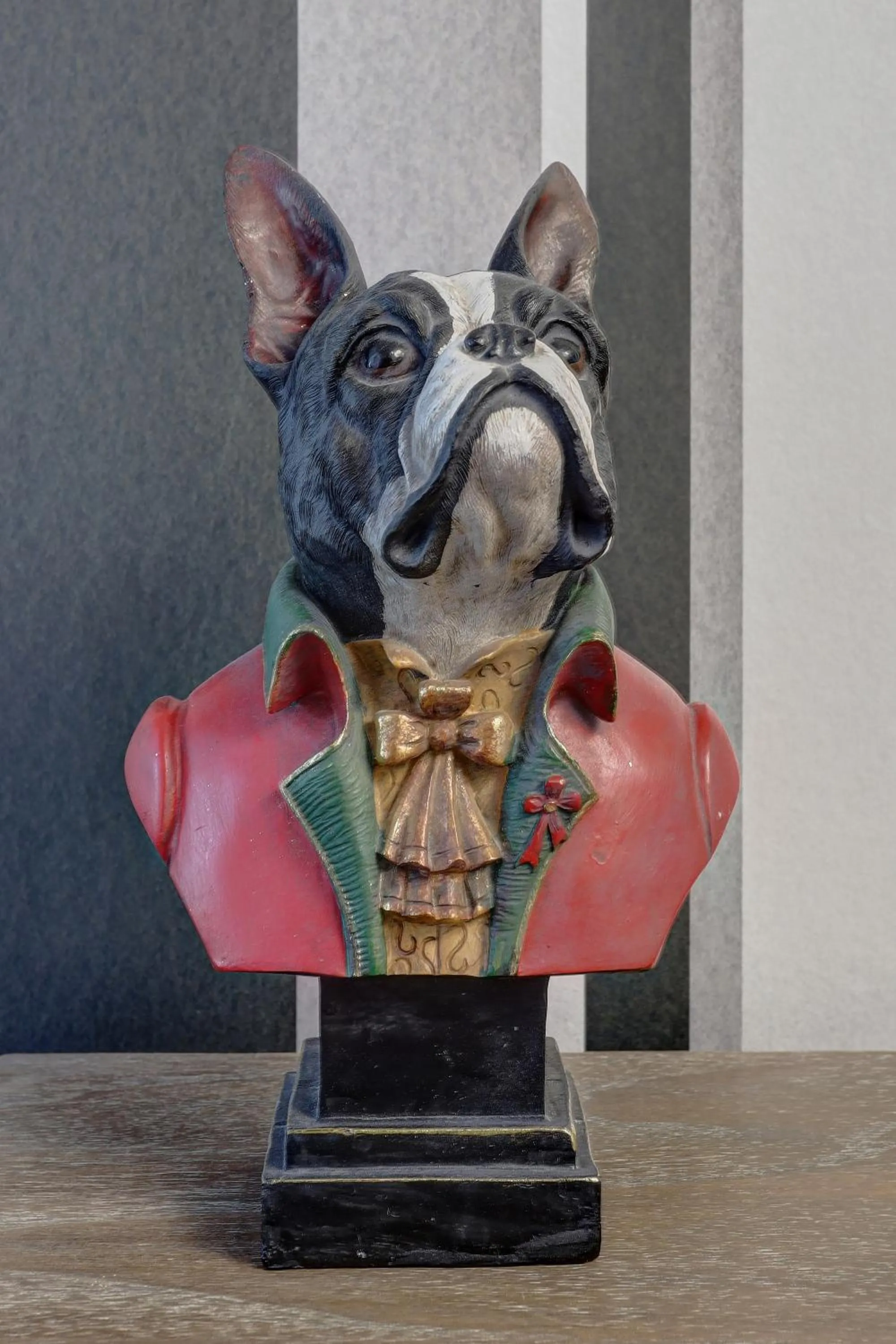 Decorative detail in Champagne Domaine Sacret - AY