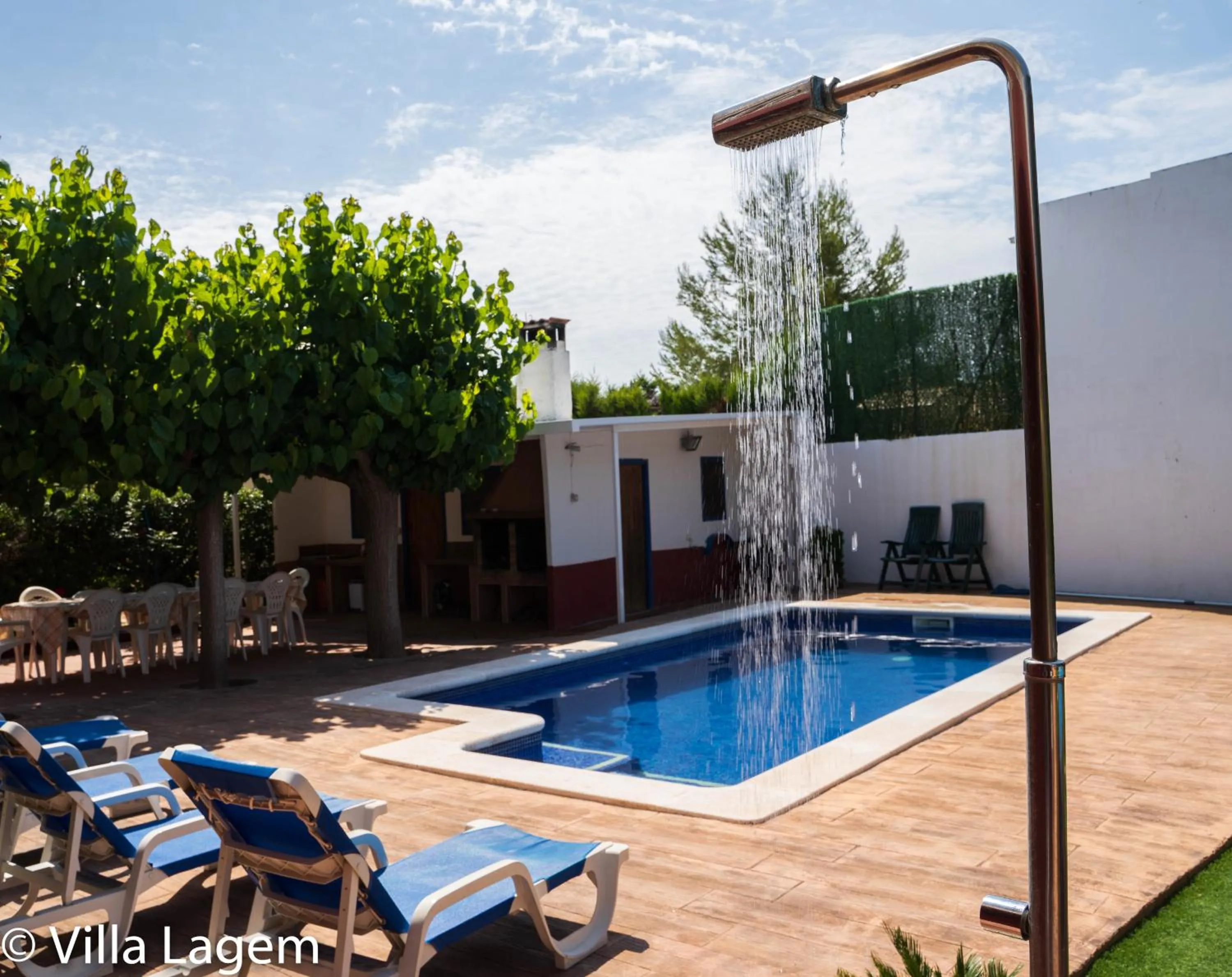 Swimming pool in Villa Lagem