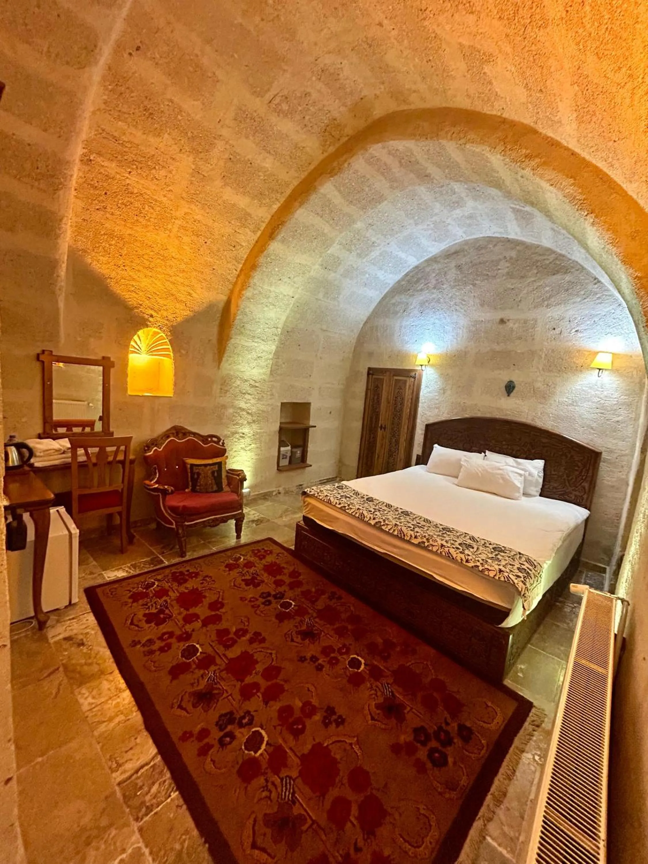 Bed in Avanos Suites