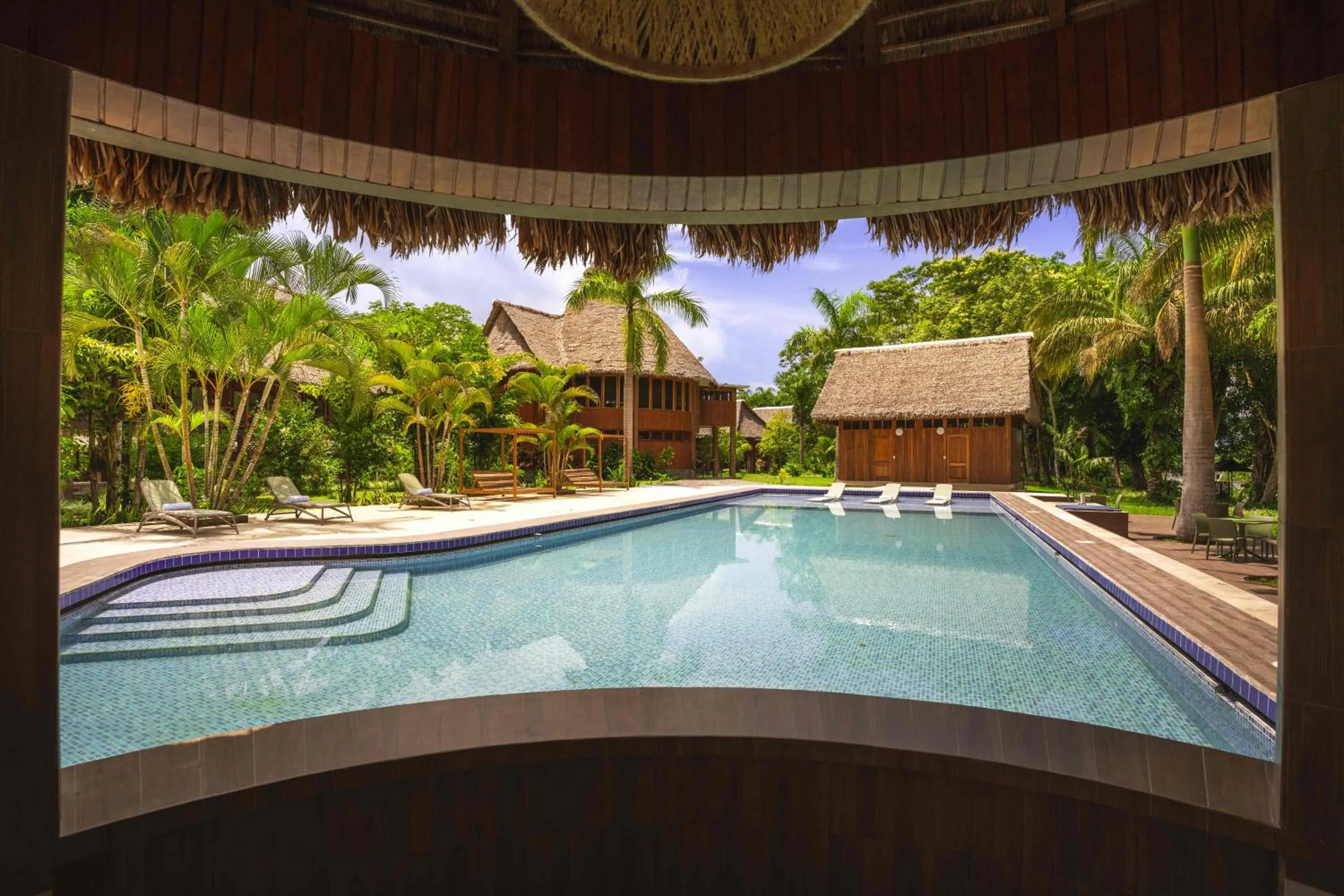 Swimming pool in IKAM Riverview Amazon Lodge - Asociado Casa Andina