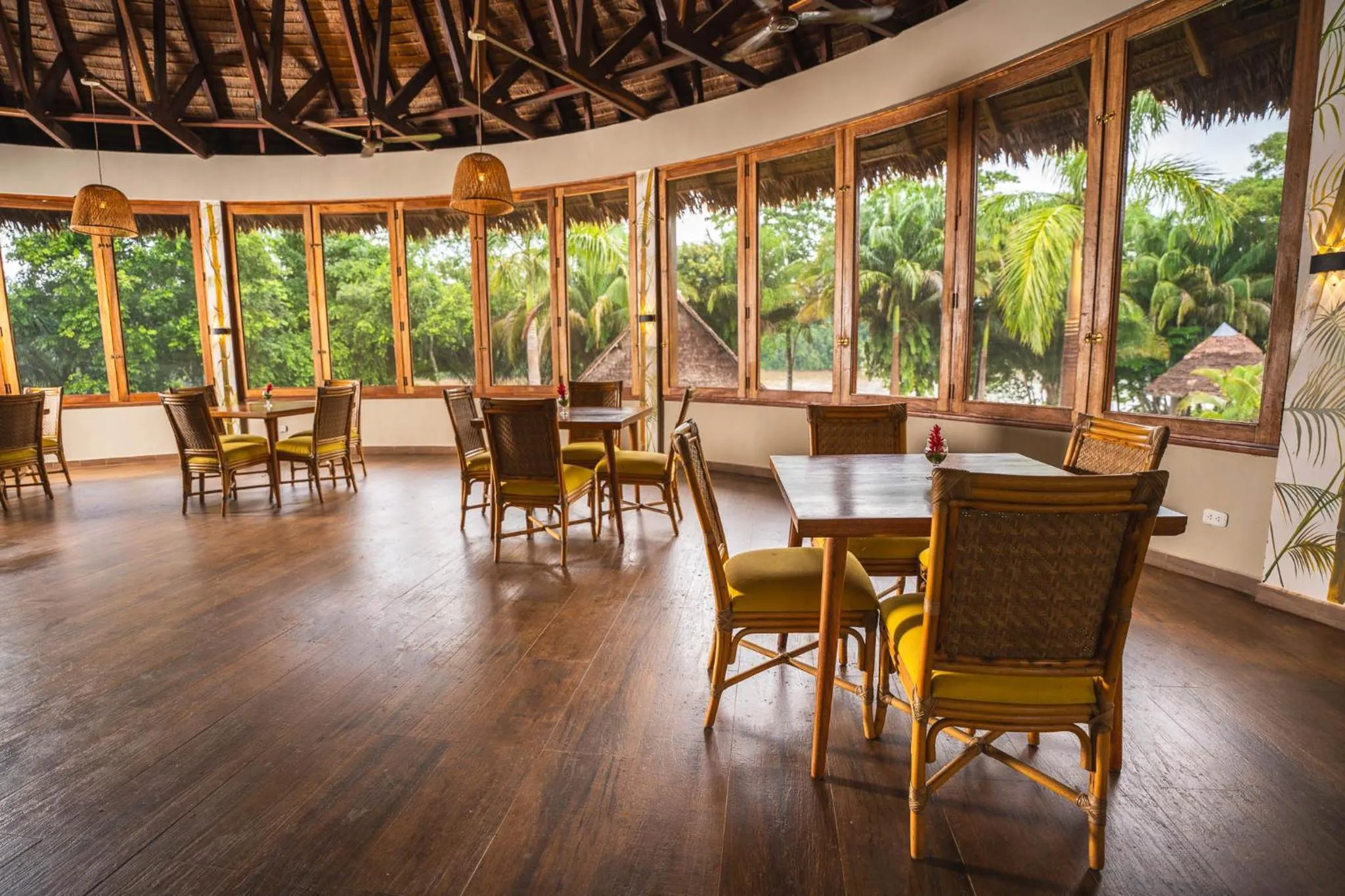 Restaurant/places to eat in IKAM Riverview Amazon Lodge - Asociado Casa Andina