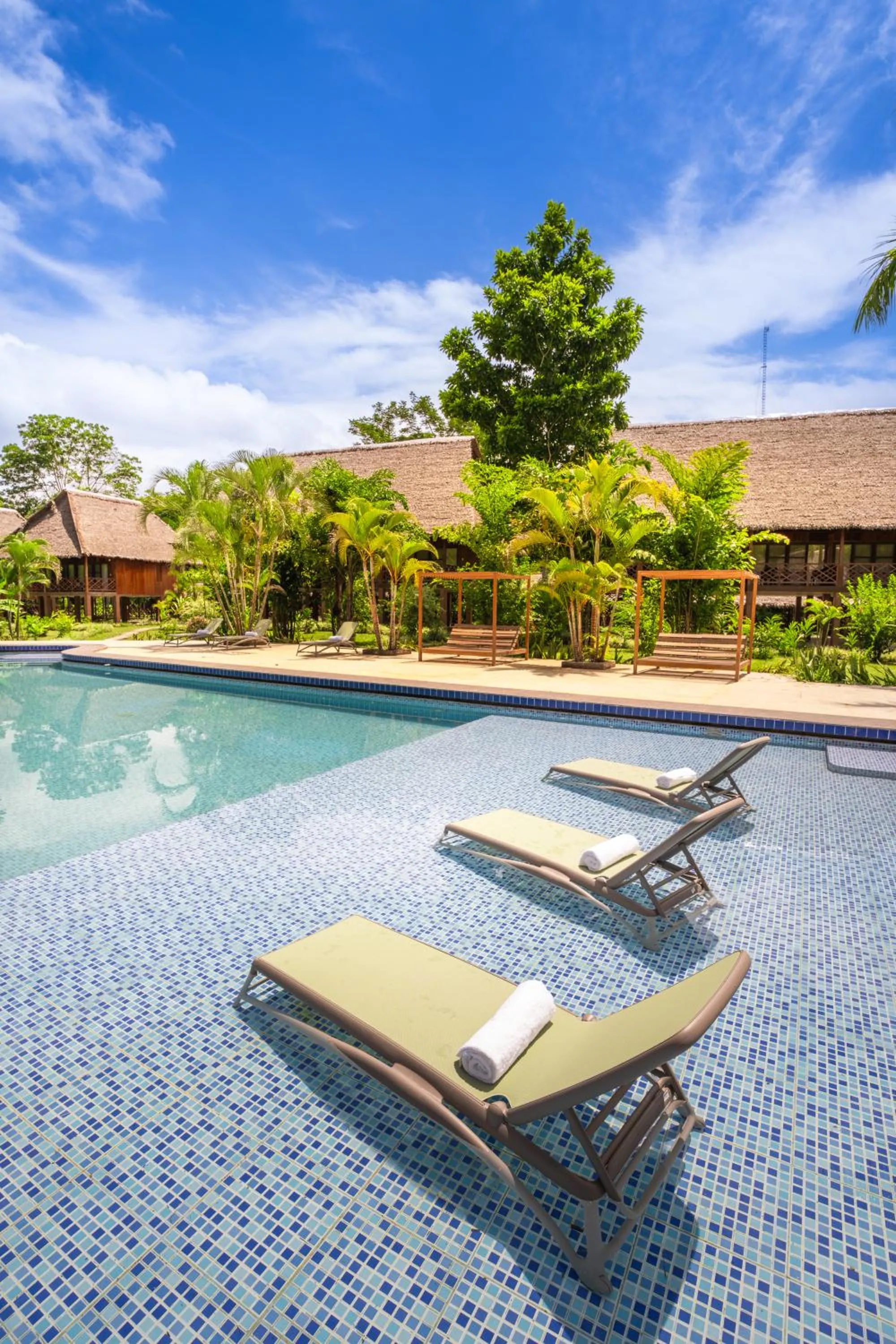 Swimming pool in IKAM Riverview Amazon Lodge - Asociado Casa Andina