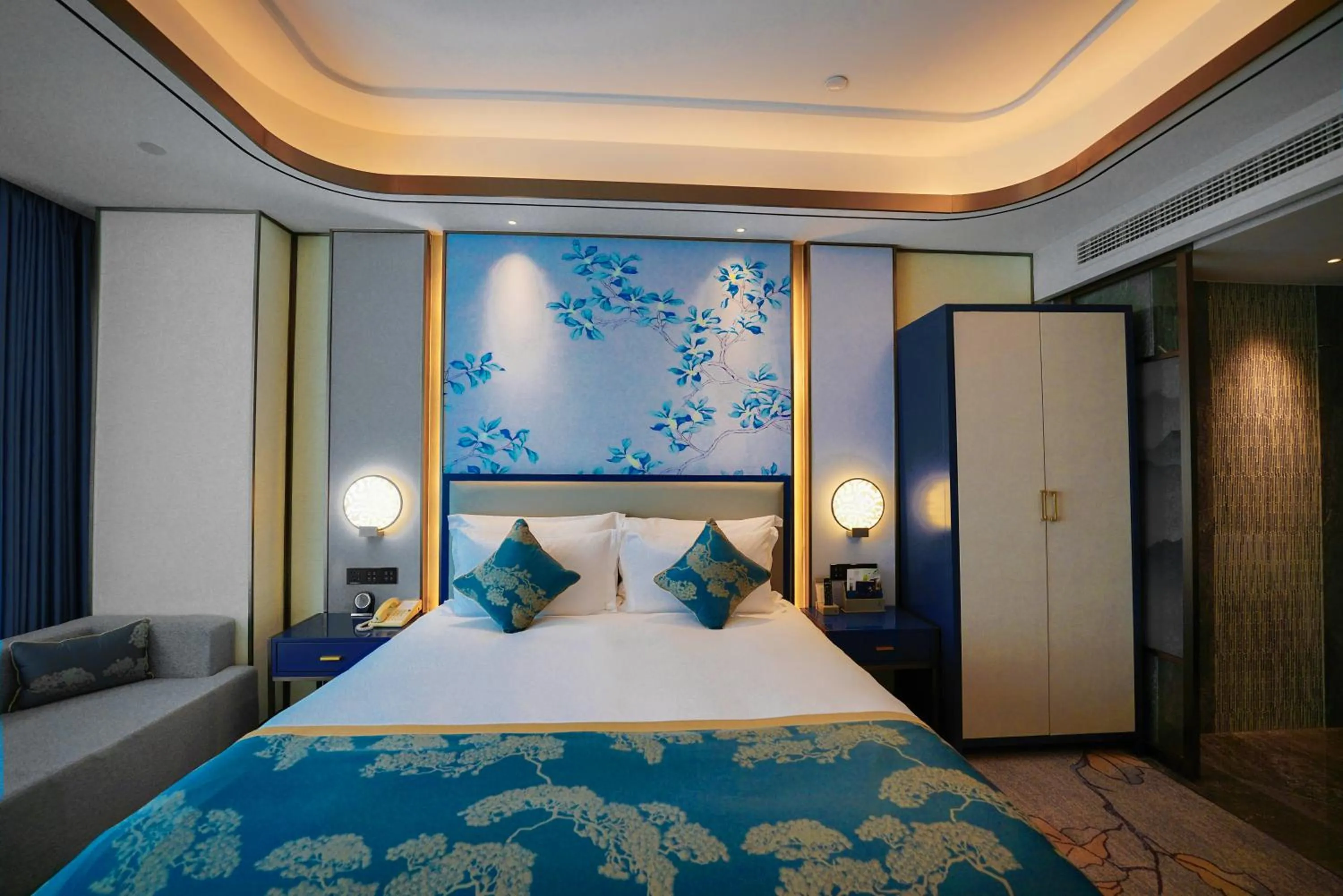 Bed in Nanyuan Hotel