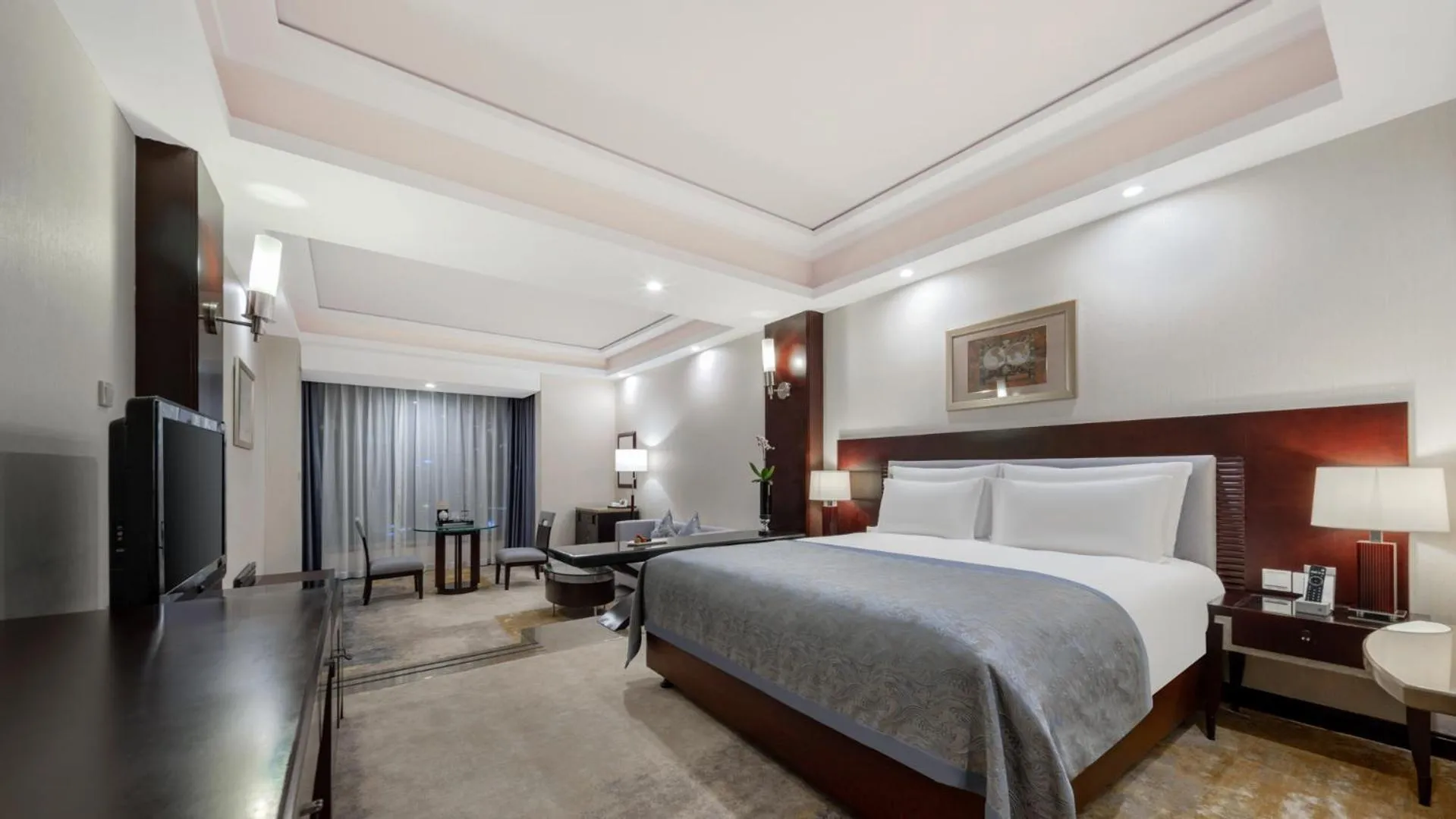 Bed in Nanyuan Hotel