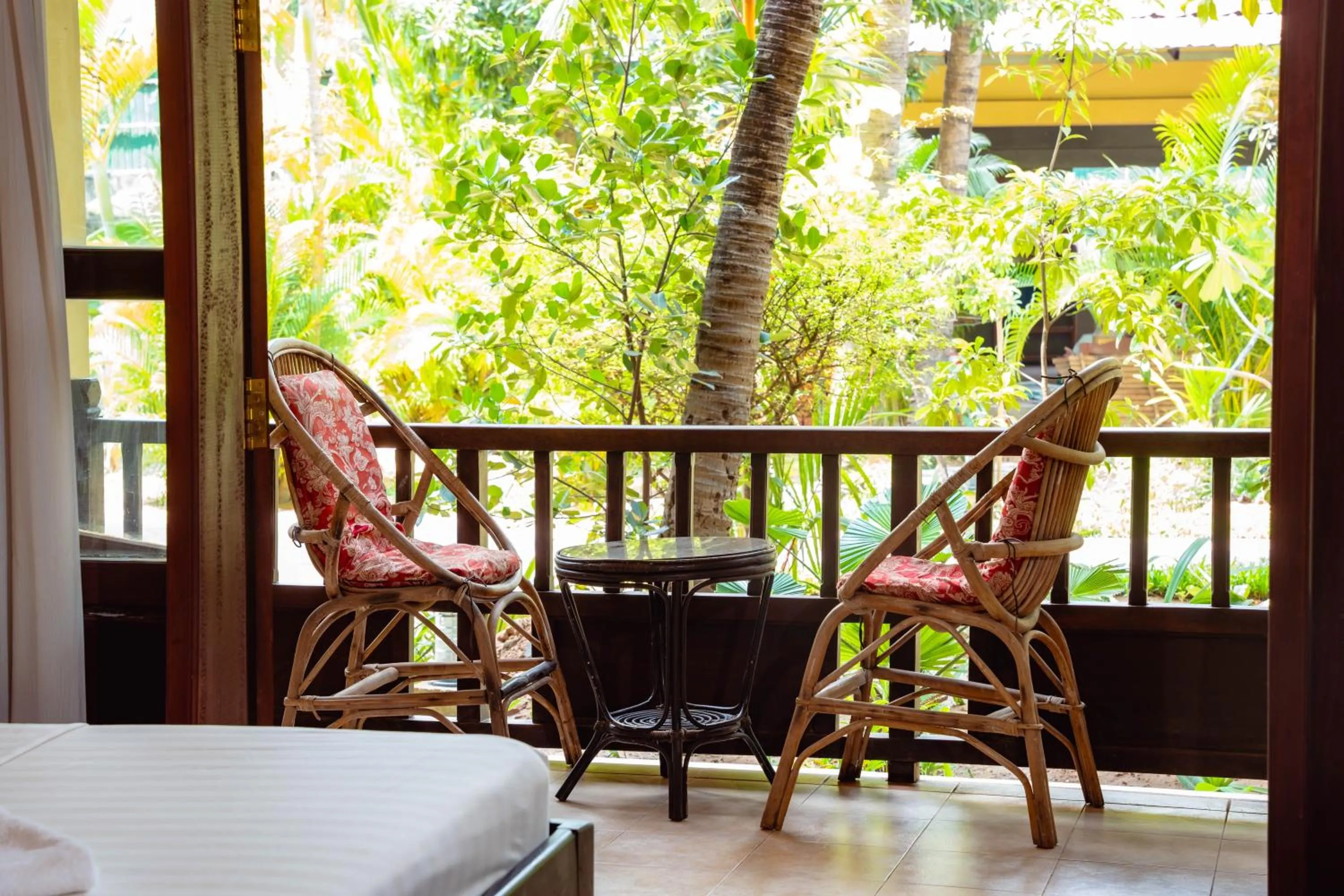 Garden in Luminous Angkor Boutique