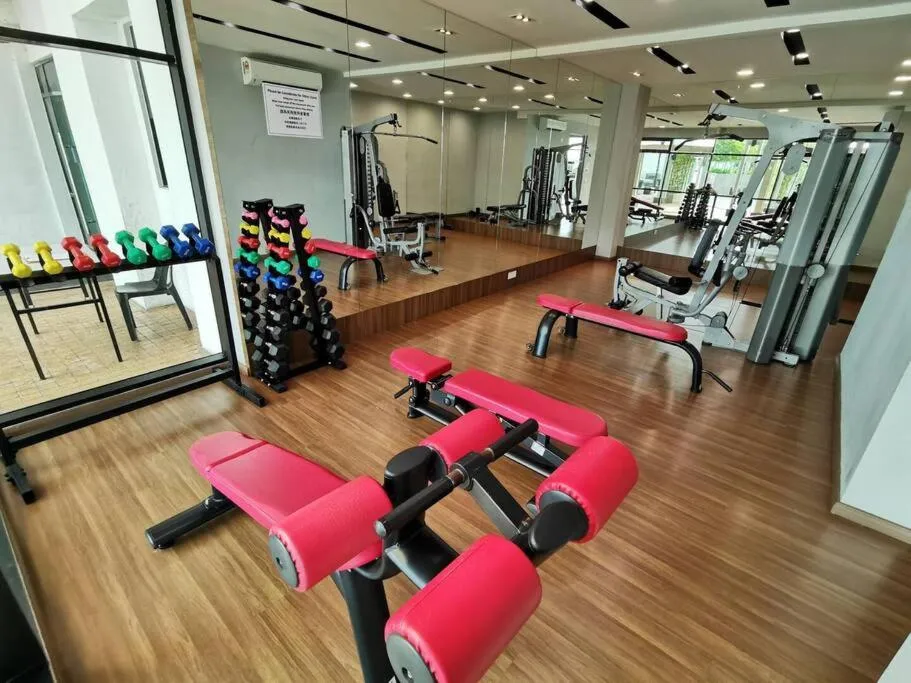 Skyview 0505 6Pax Aeon Lego netlflix 100mbps STAY