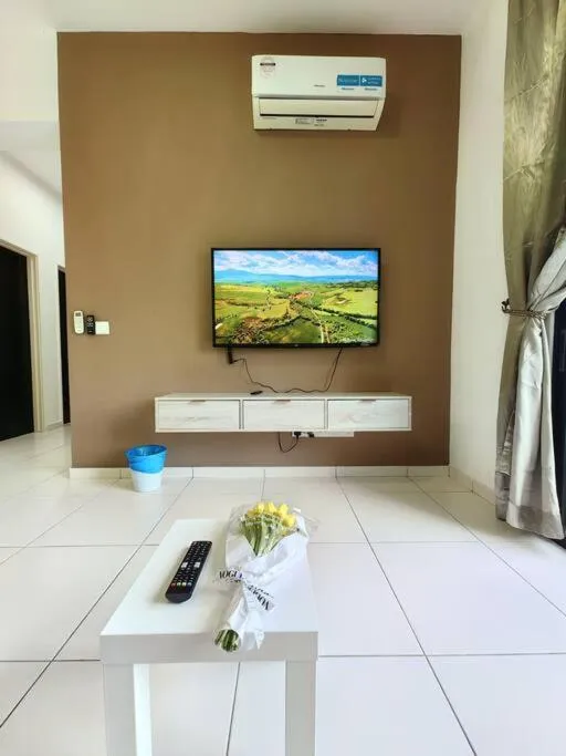 Skyview 0505 6Pax Aeon Lego netlflix 100mbps STAY