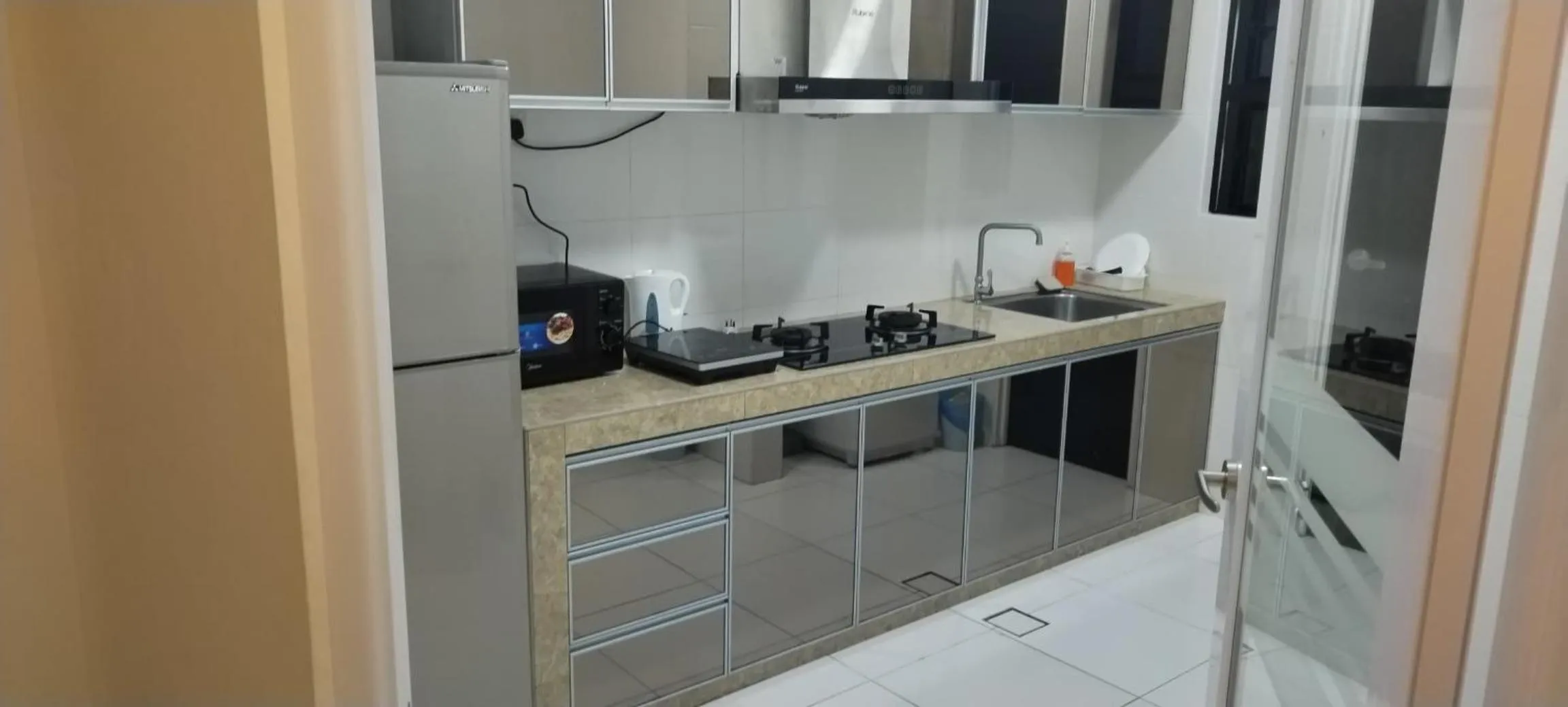 Skyview 0505 6Pax Aeon Lego netlflix 100mbps STAY