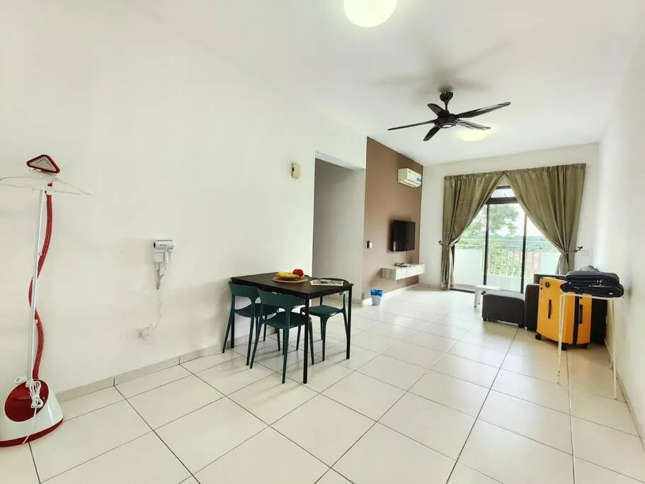 Skyview 0505 6Pax Aeon Lego netlflix 100mbps STAY