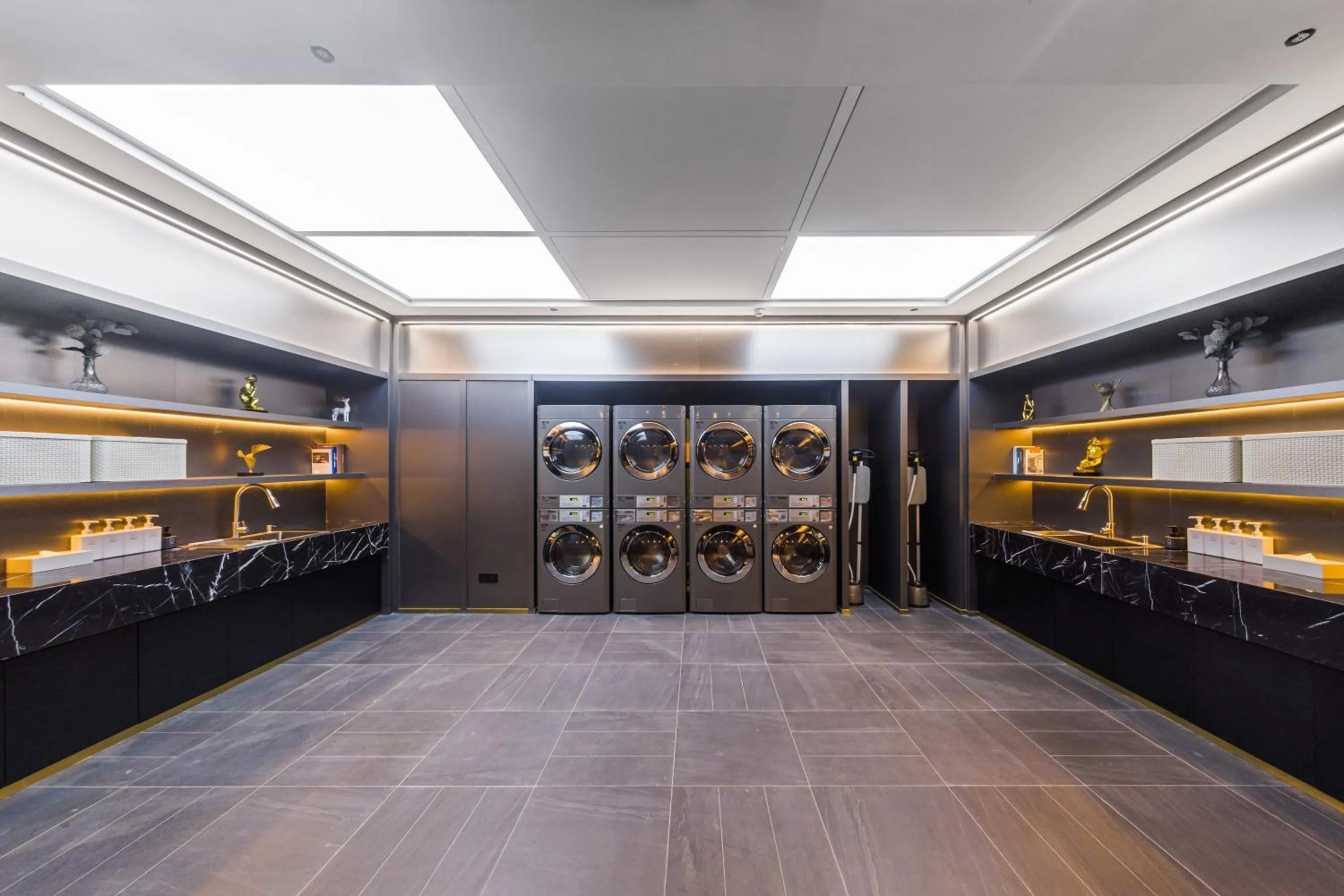 laundry in Shanghai Lianhang Road Pujiang Town CitiGO Hotel