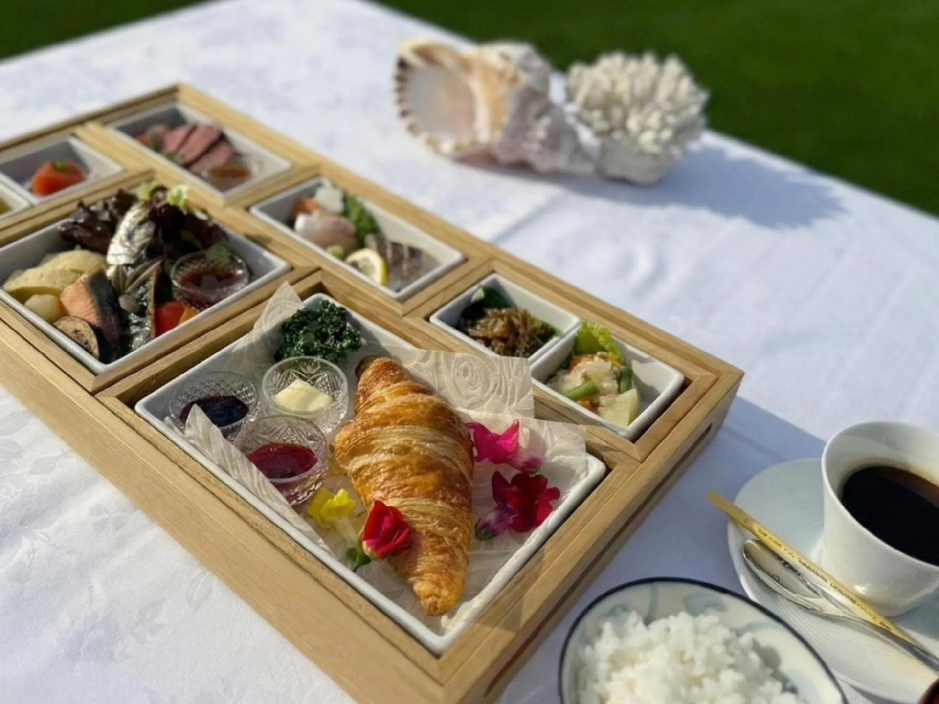 Breakfast in FIVE SPRING RESORT THE SHIRAHAMA