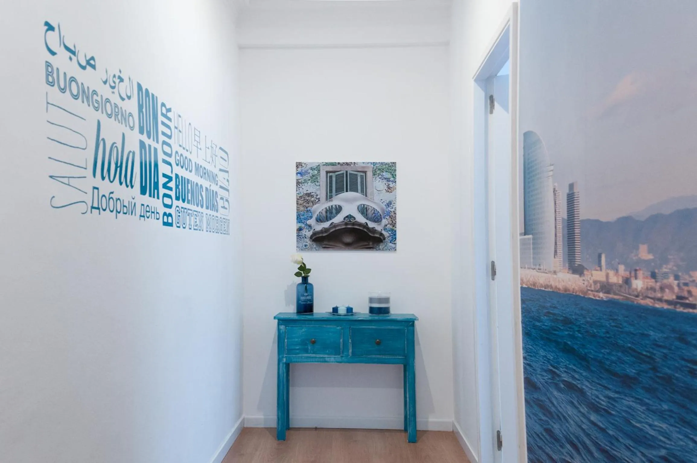 Decorative detail in Blue Barcelona