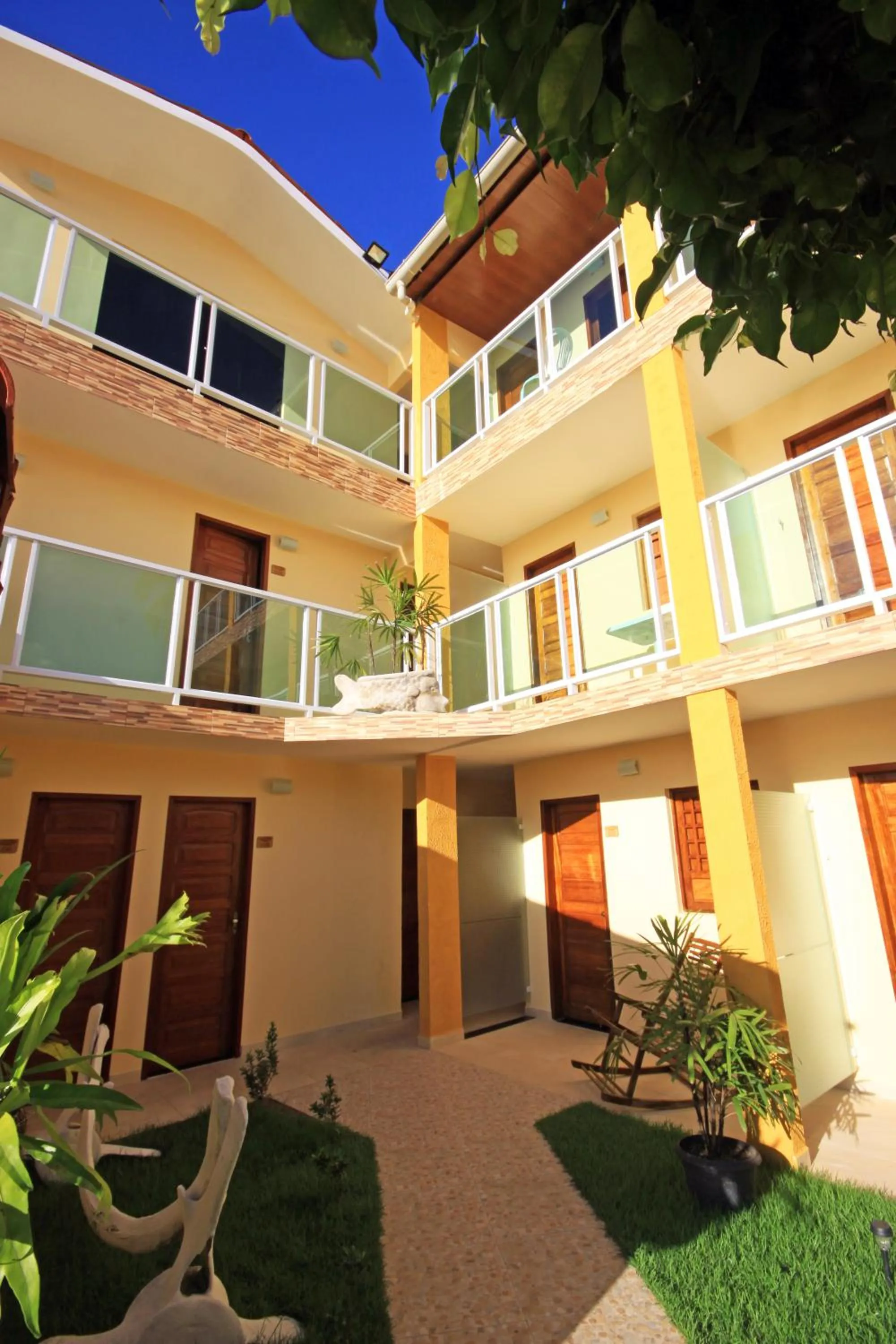 On site in Pousada Badejo