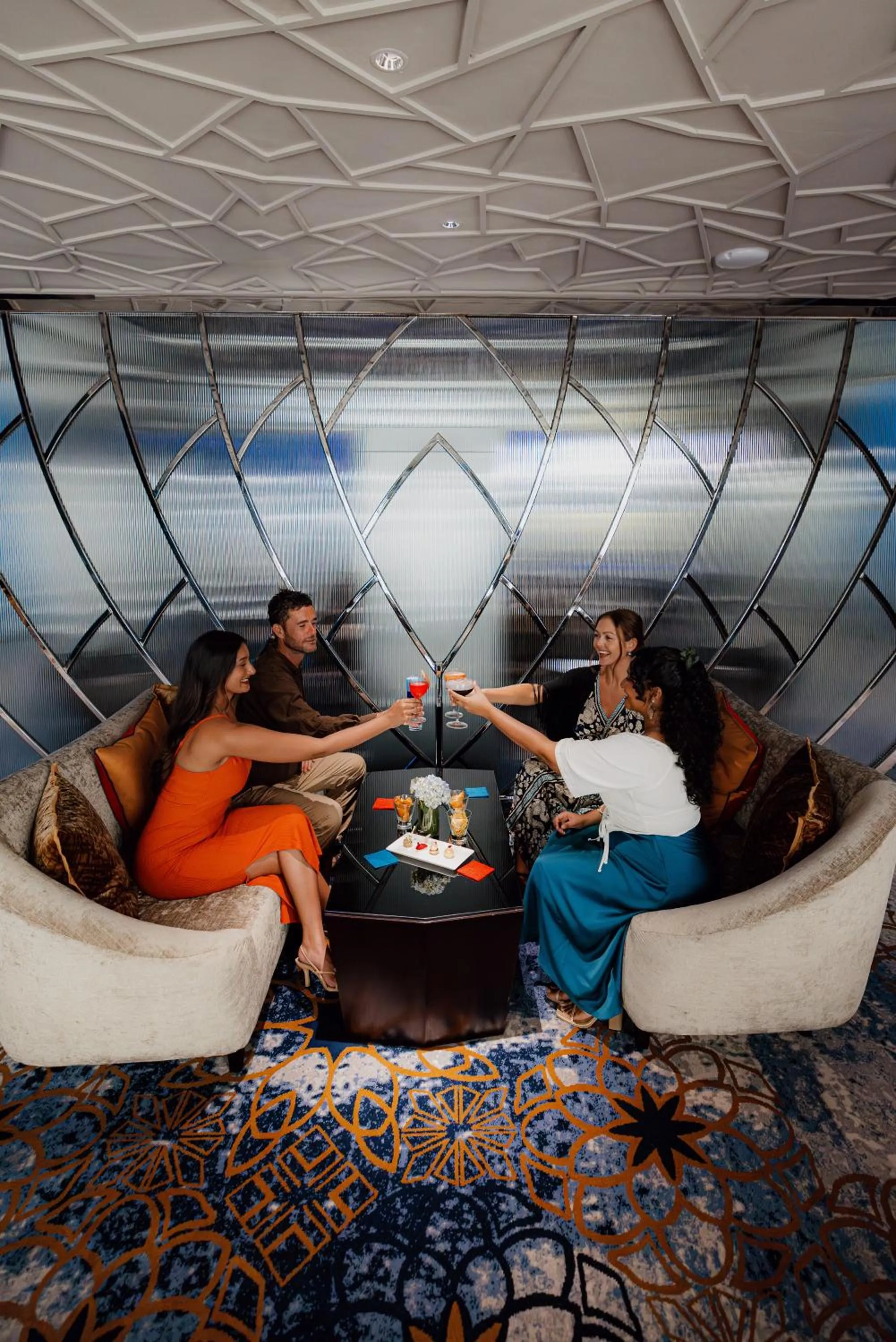 People in ITC Ratnadipa, a Luxury Collection Hotel, Colombo