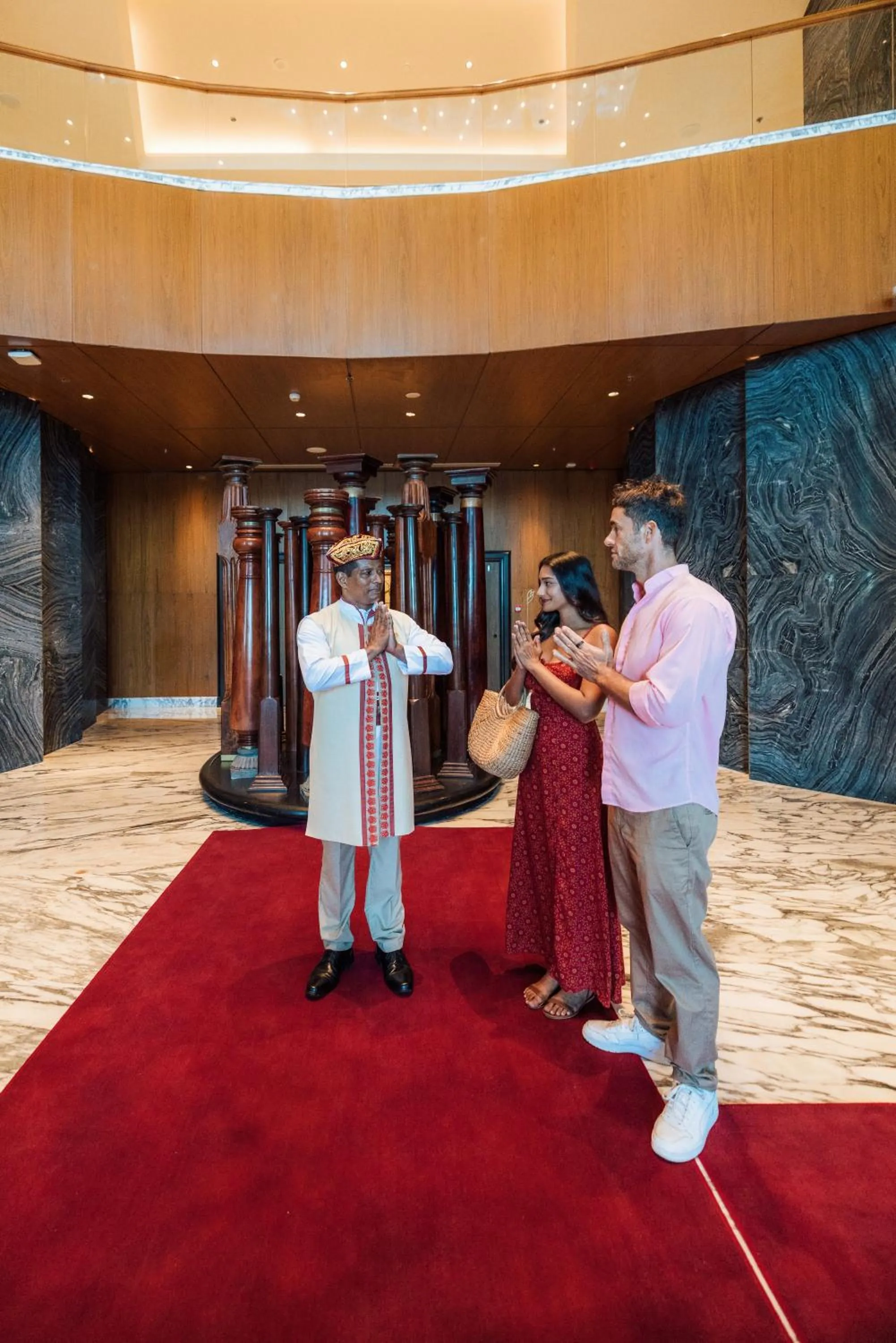 Lobby or reception in ITC Ratnadipa, a Luxury Collection Hotel, Colombo