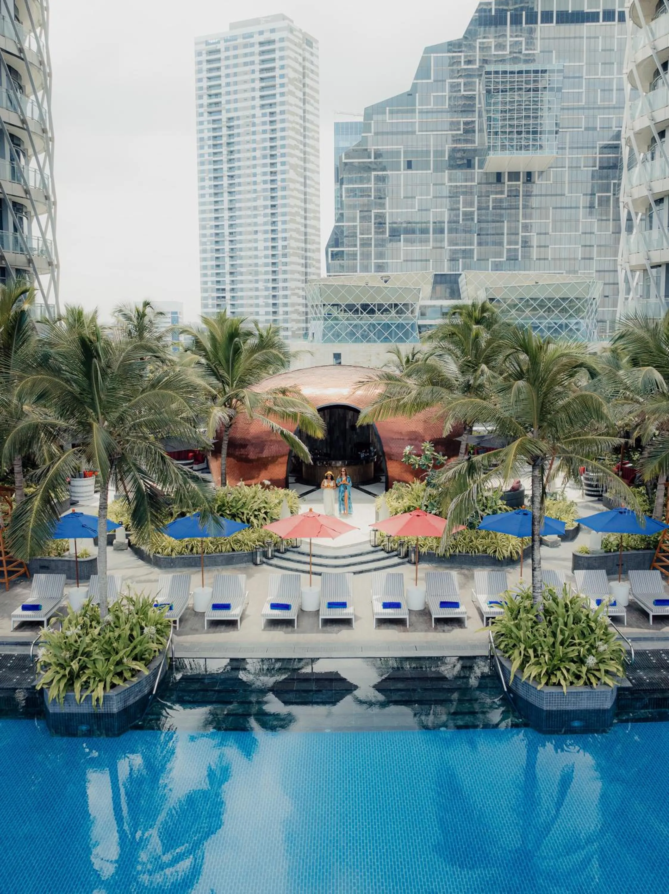 Day in ITC Ratnadipa, a Luxury Collection Hotel, Colombo