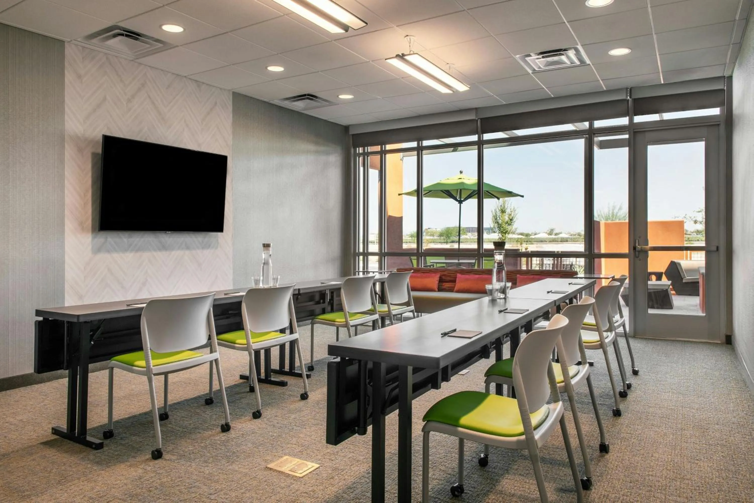 Meeting/conference room in SpringHill Suites by Marriott Phoenix West/Avondale