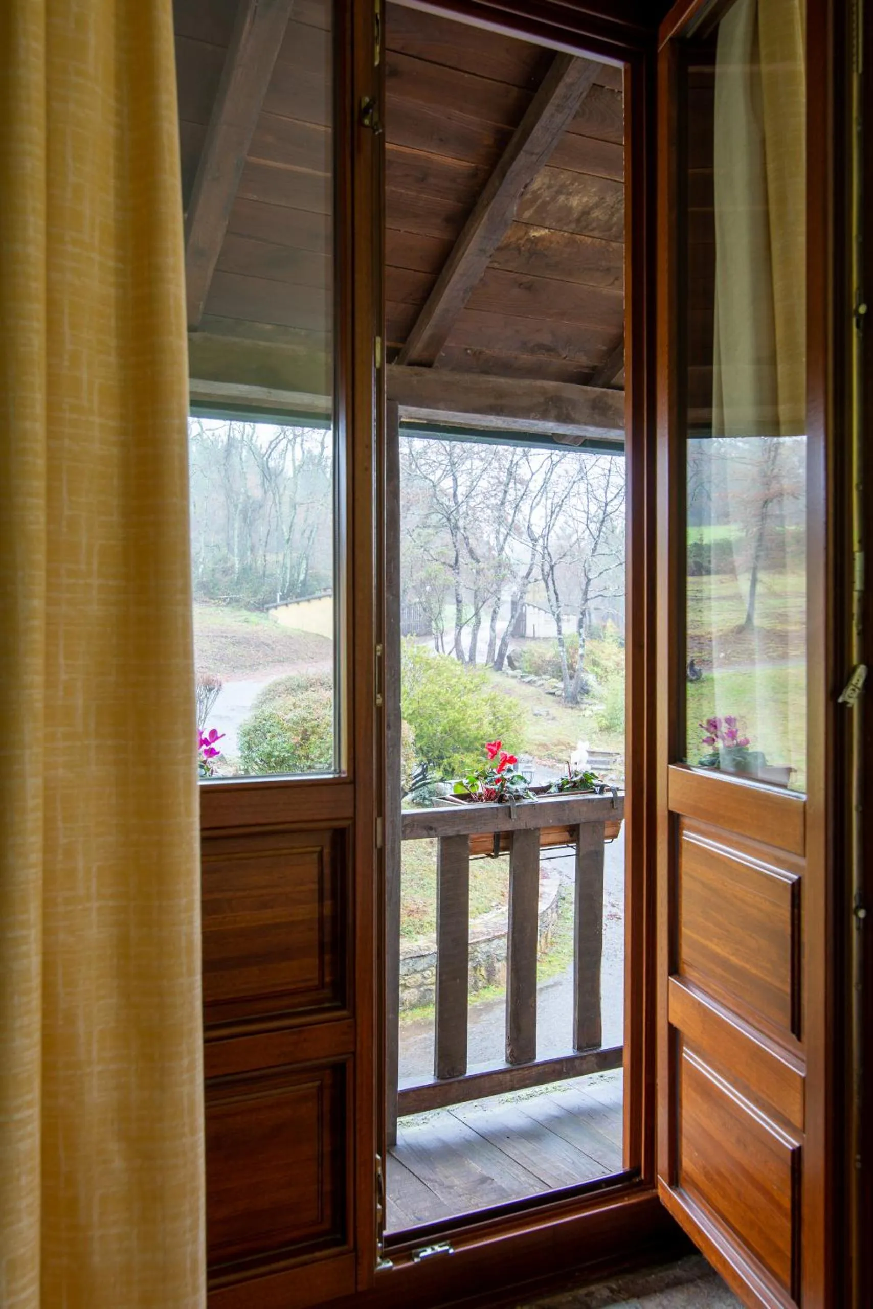Garden view in Hotel Balneario Río Pambre