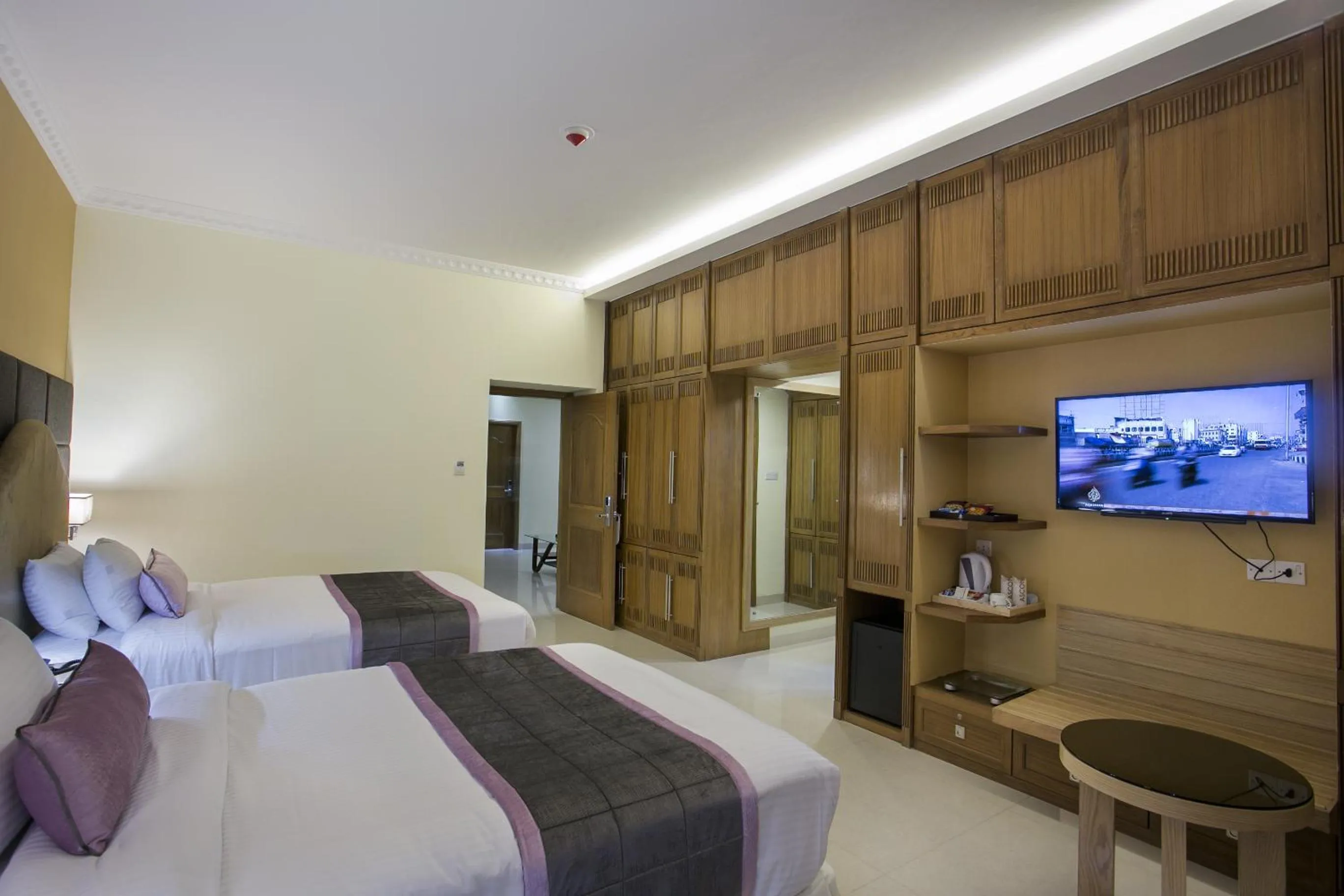 Bathroom, Bed in Ascott Palace Dhaka