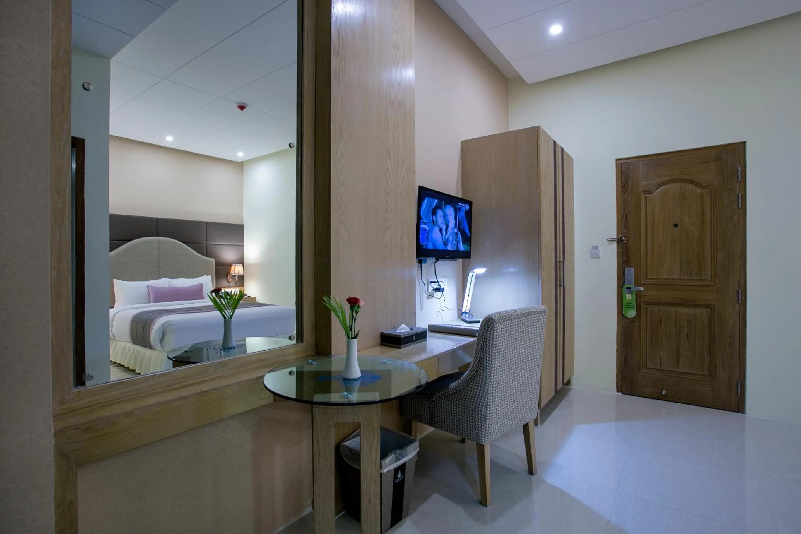 TV and multimedia, Bed in Ascott Palace Dhaka