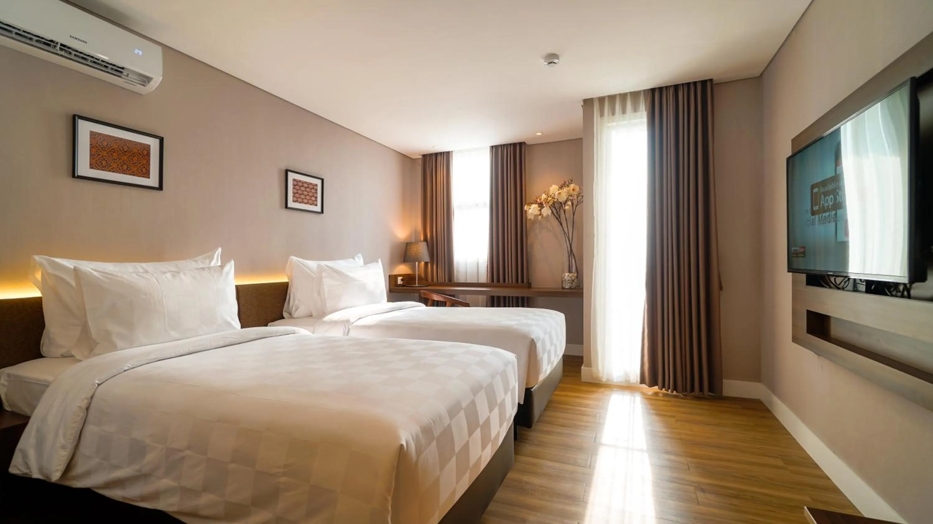Bedroom, Bed in Swiss-Belcourt Serpong