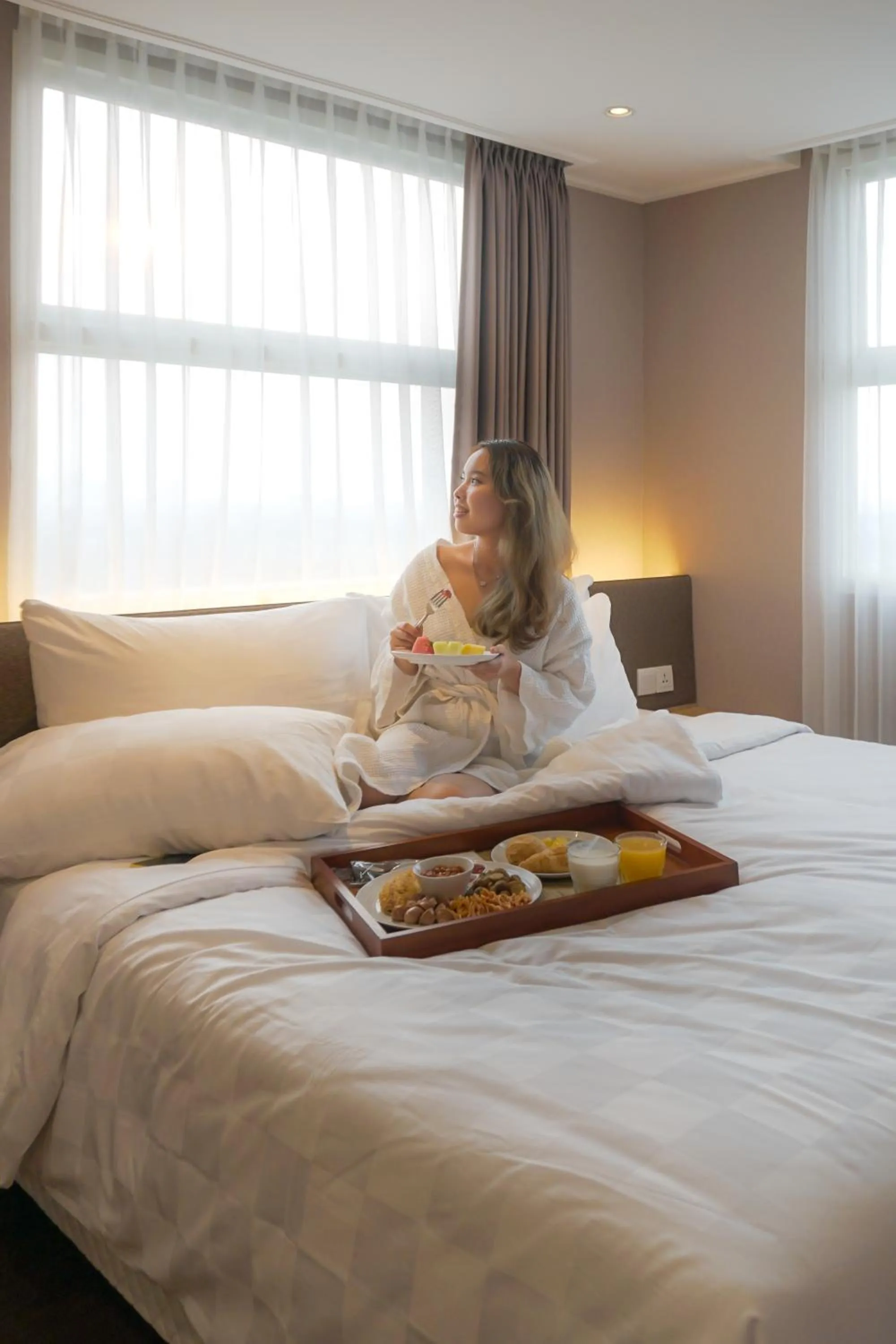 Bedroom, Bed in Swiss-Belcourt Serpong