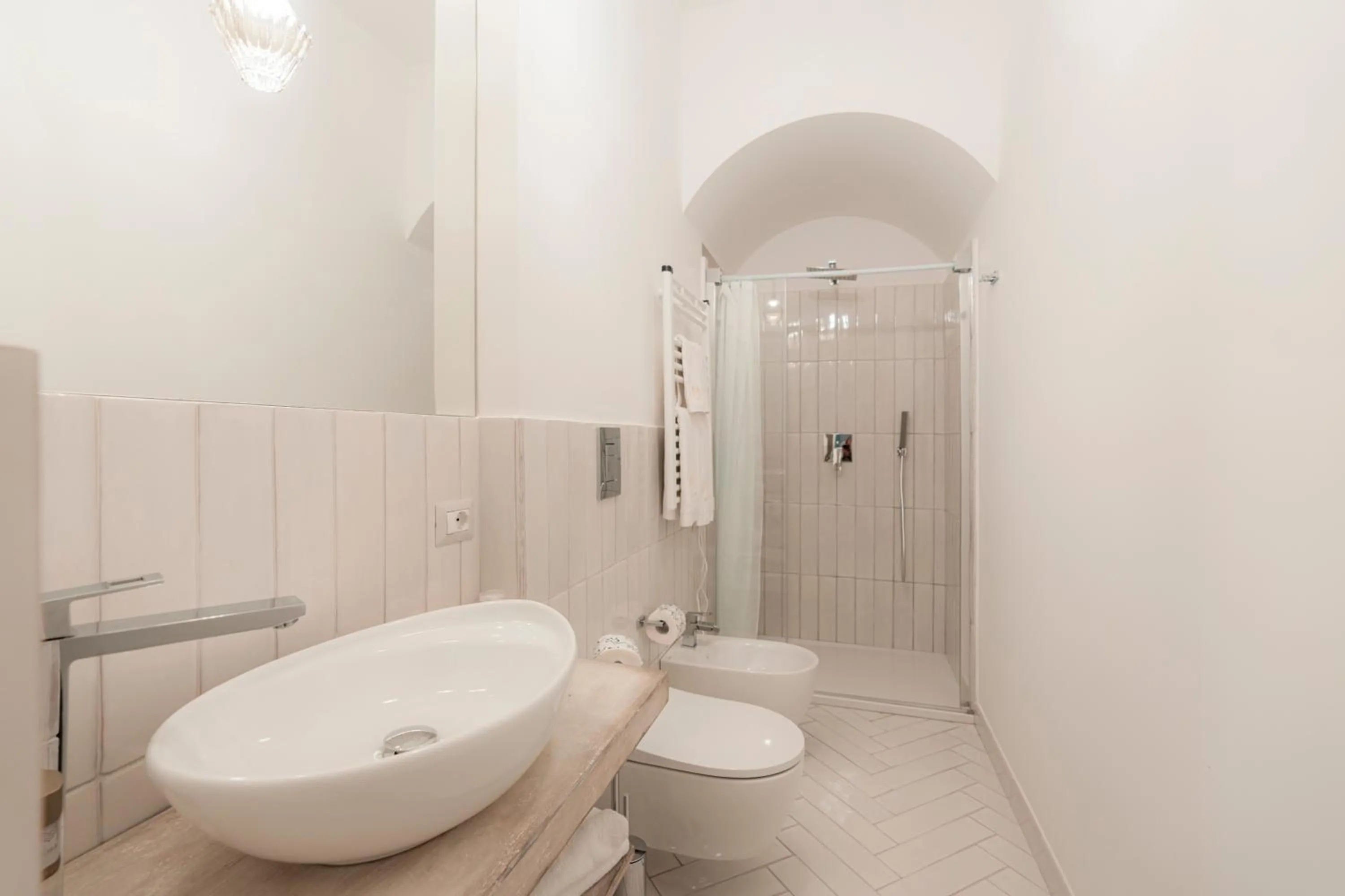 Shower in Villa Magia