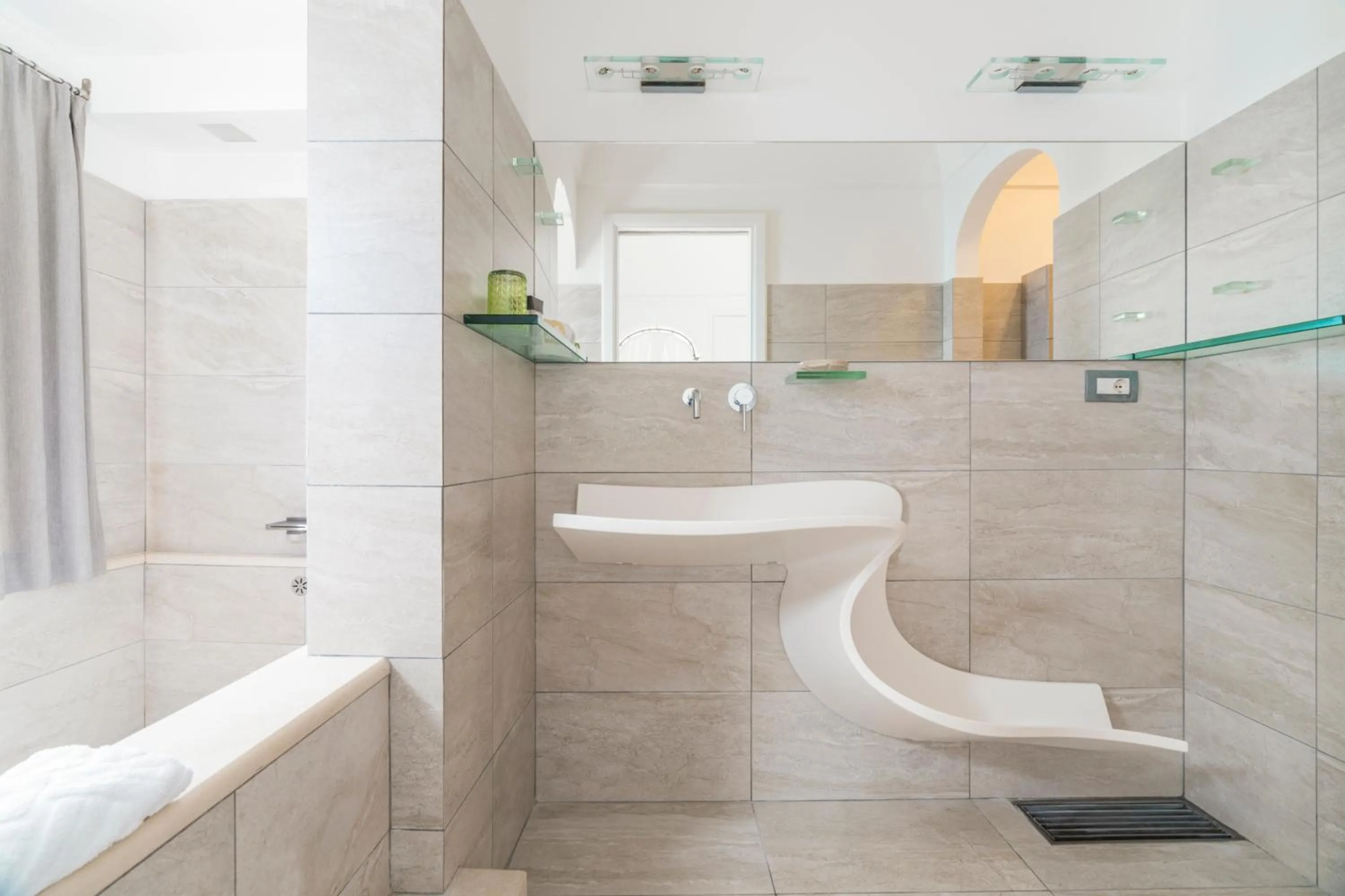 Shower in Villa Magia