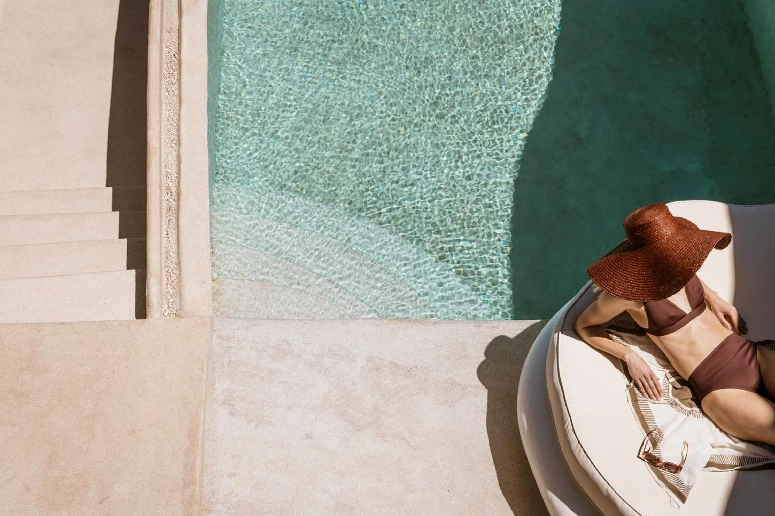 Day in One of One Hotel