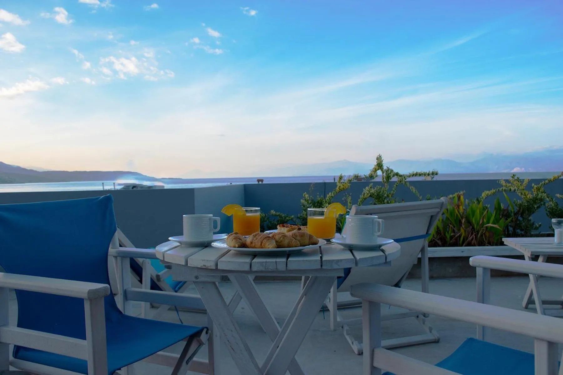 TV and multimedia in Derveni Luxury Apartments