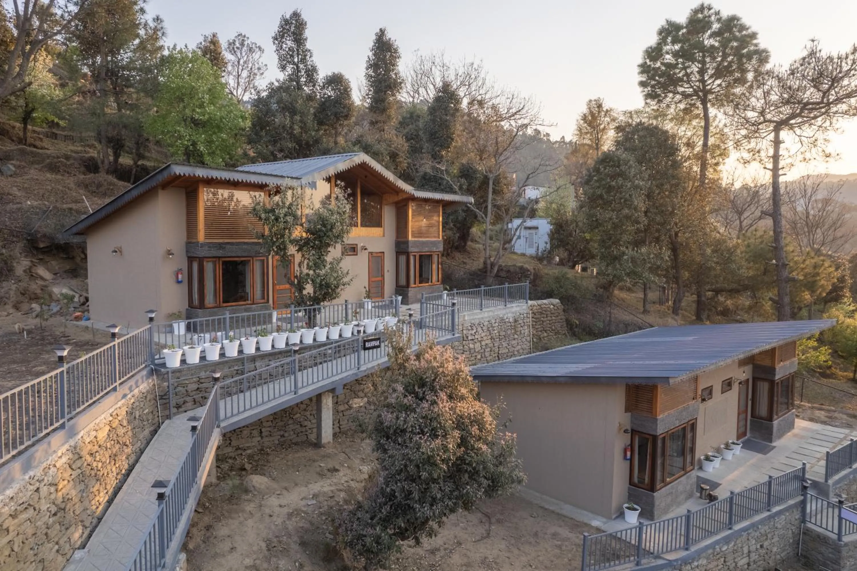 Rudraa resort and restaurant