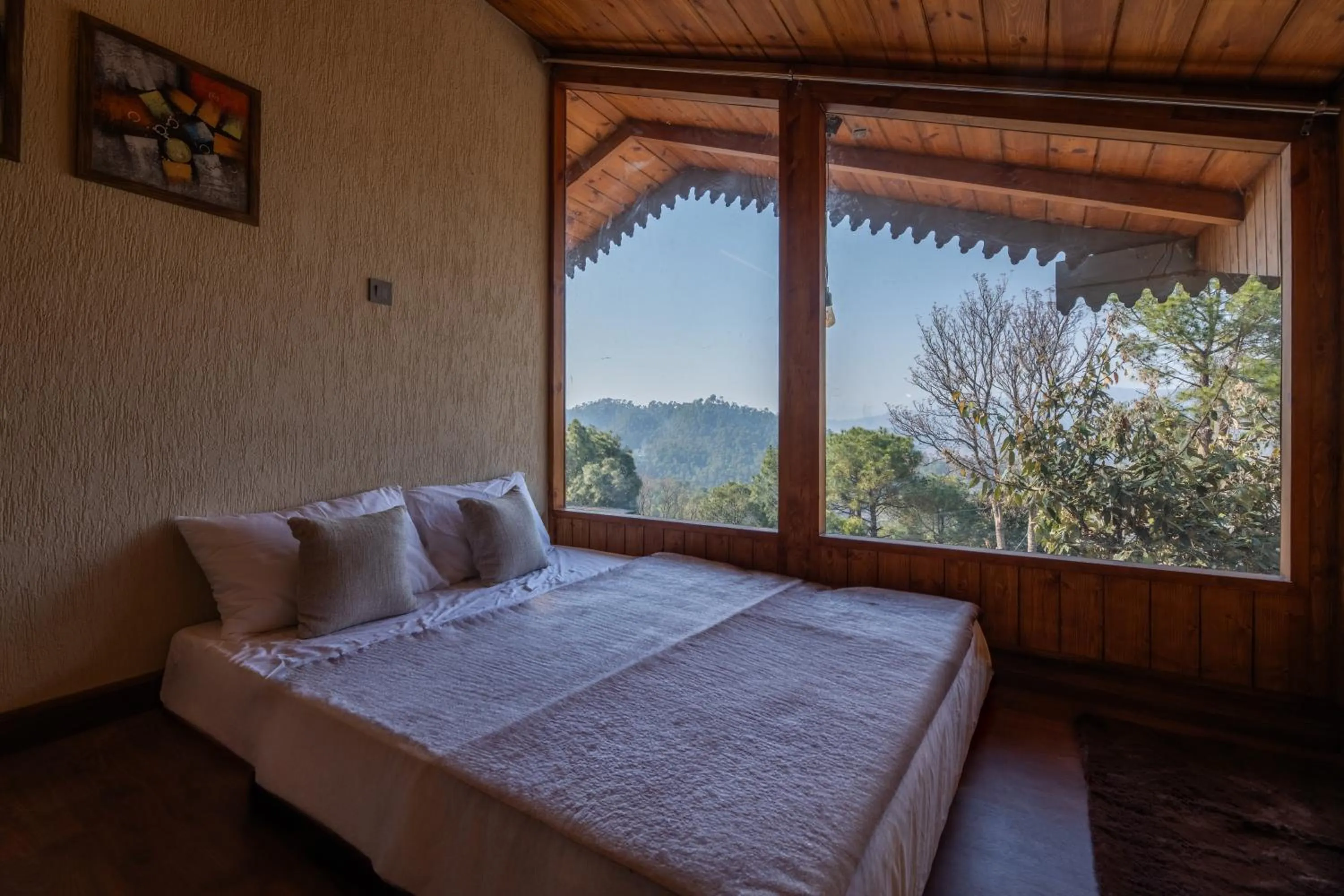 Mountain view in Rudraa resort and restaurant